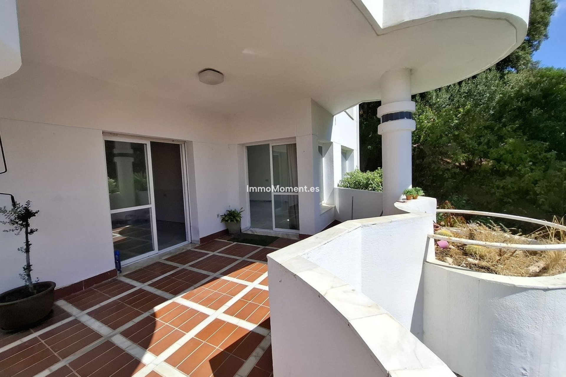 Resale - Apartment - Marbella - Río Real