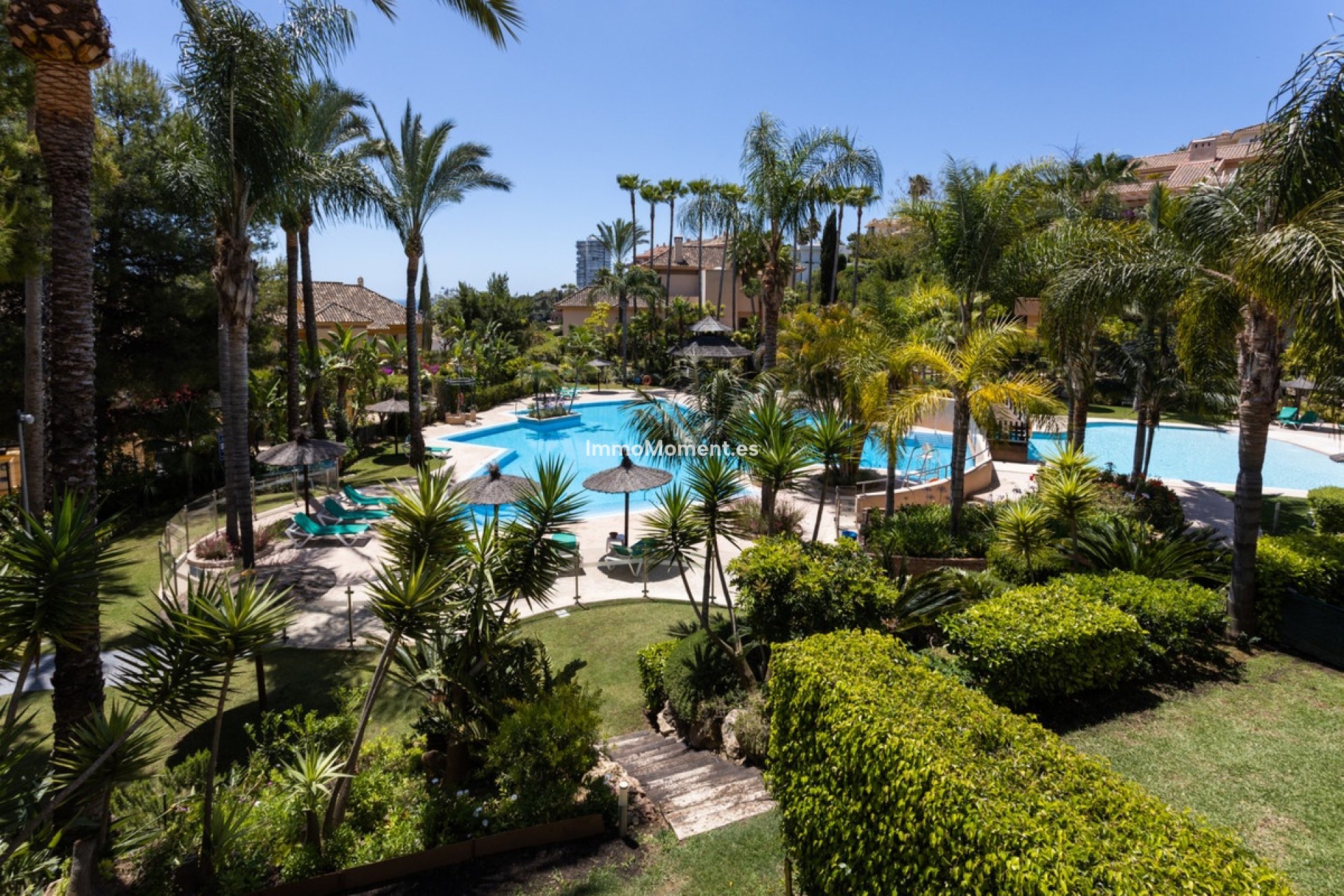 Resale - Apartment - Marbella - Río Real