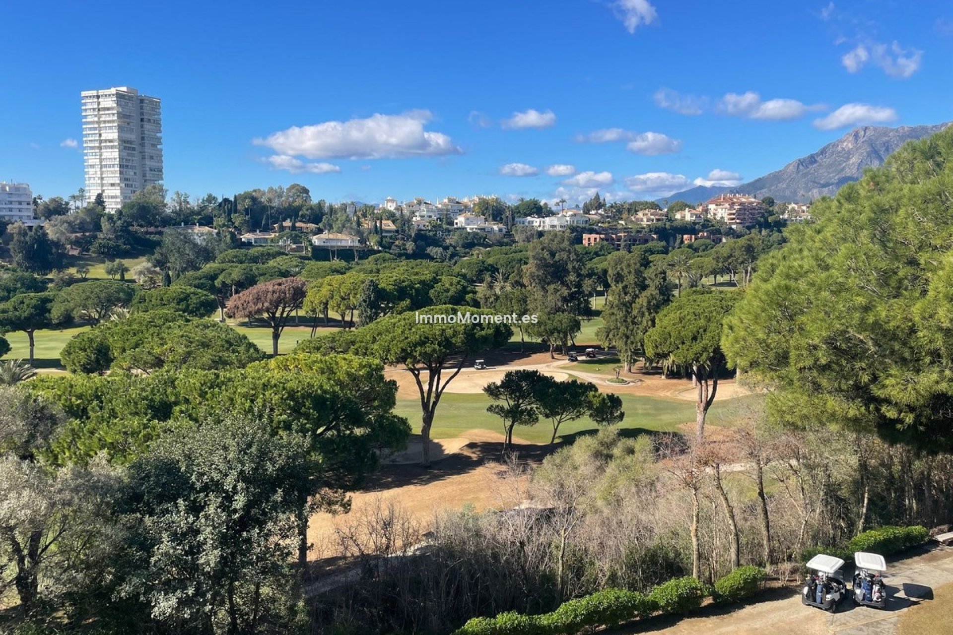 Resale - Apartment - Marbella - Río Real