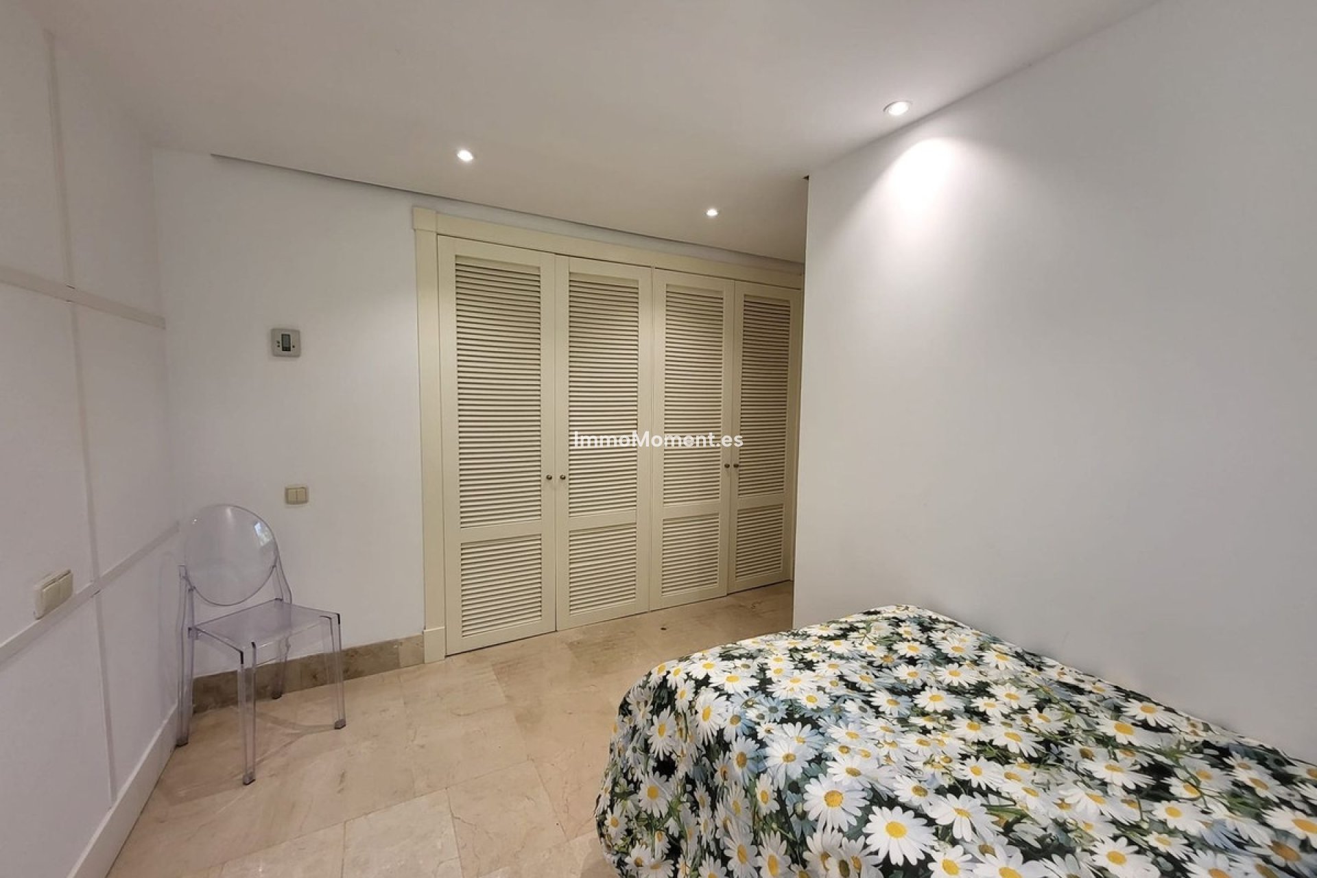 Resale - Apartment - Marbella - Río Real