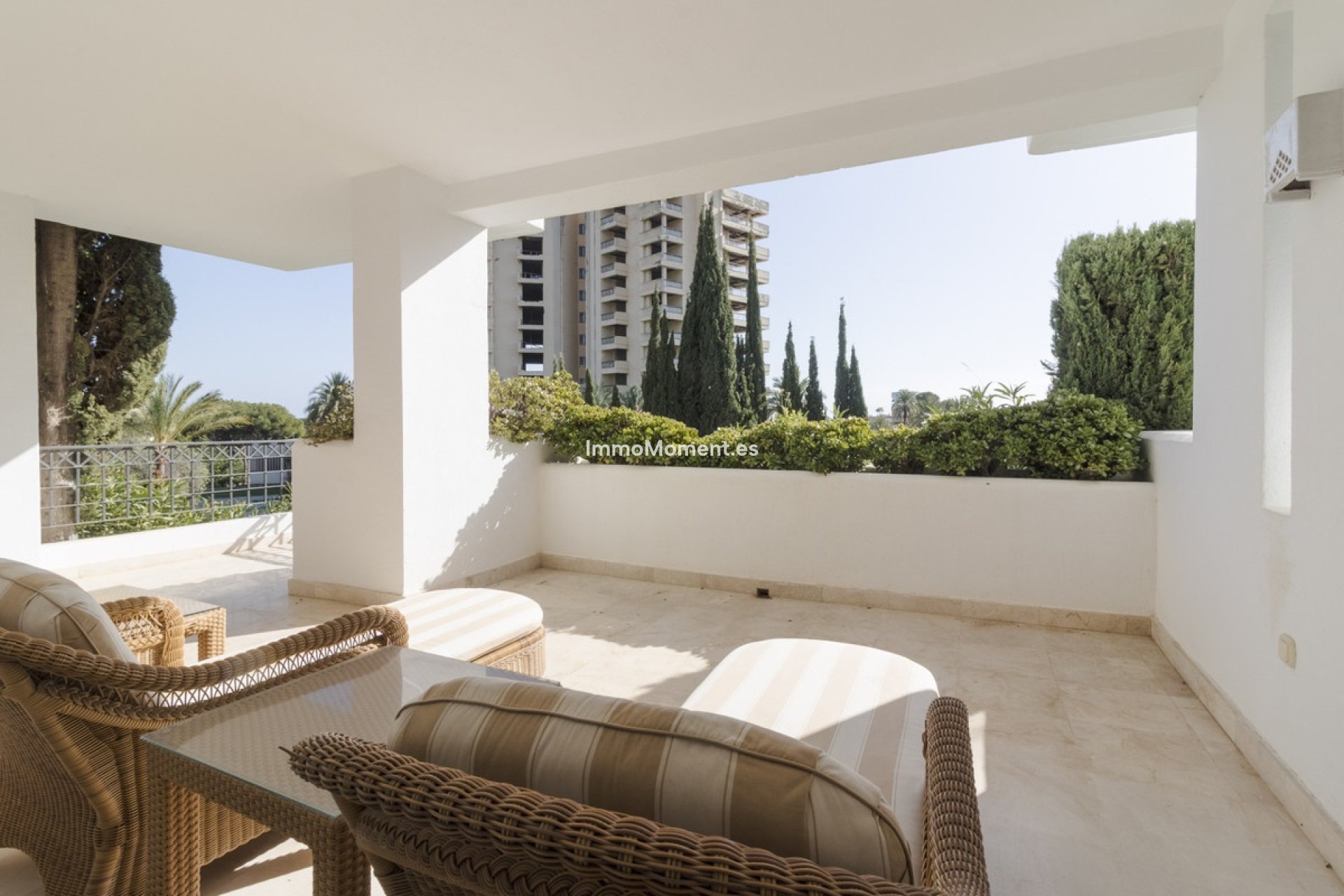 Resale - Apartment - Marbella - Río Real