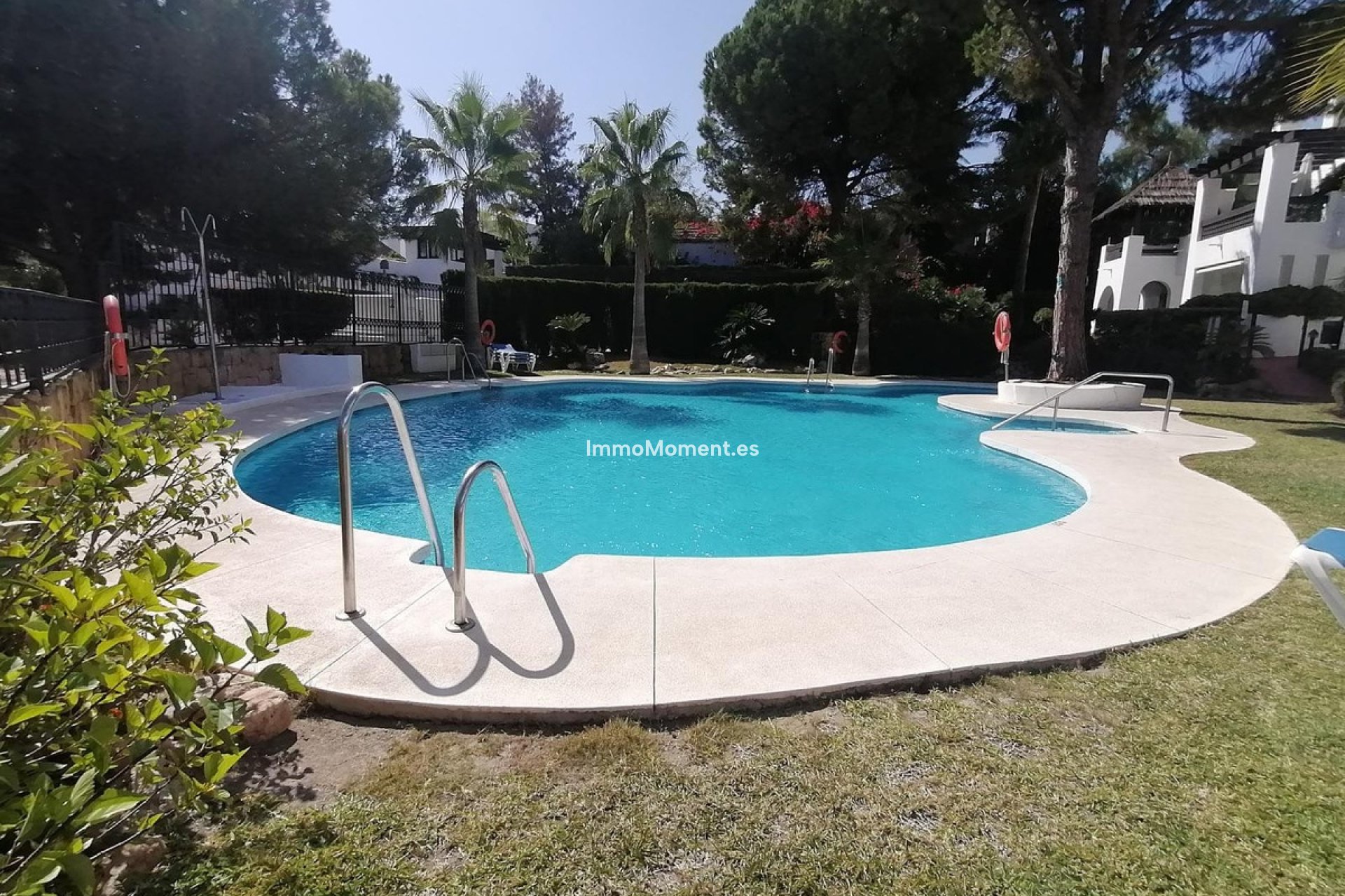 Resale - Apartment - Marbella - Río Real