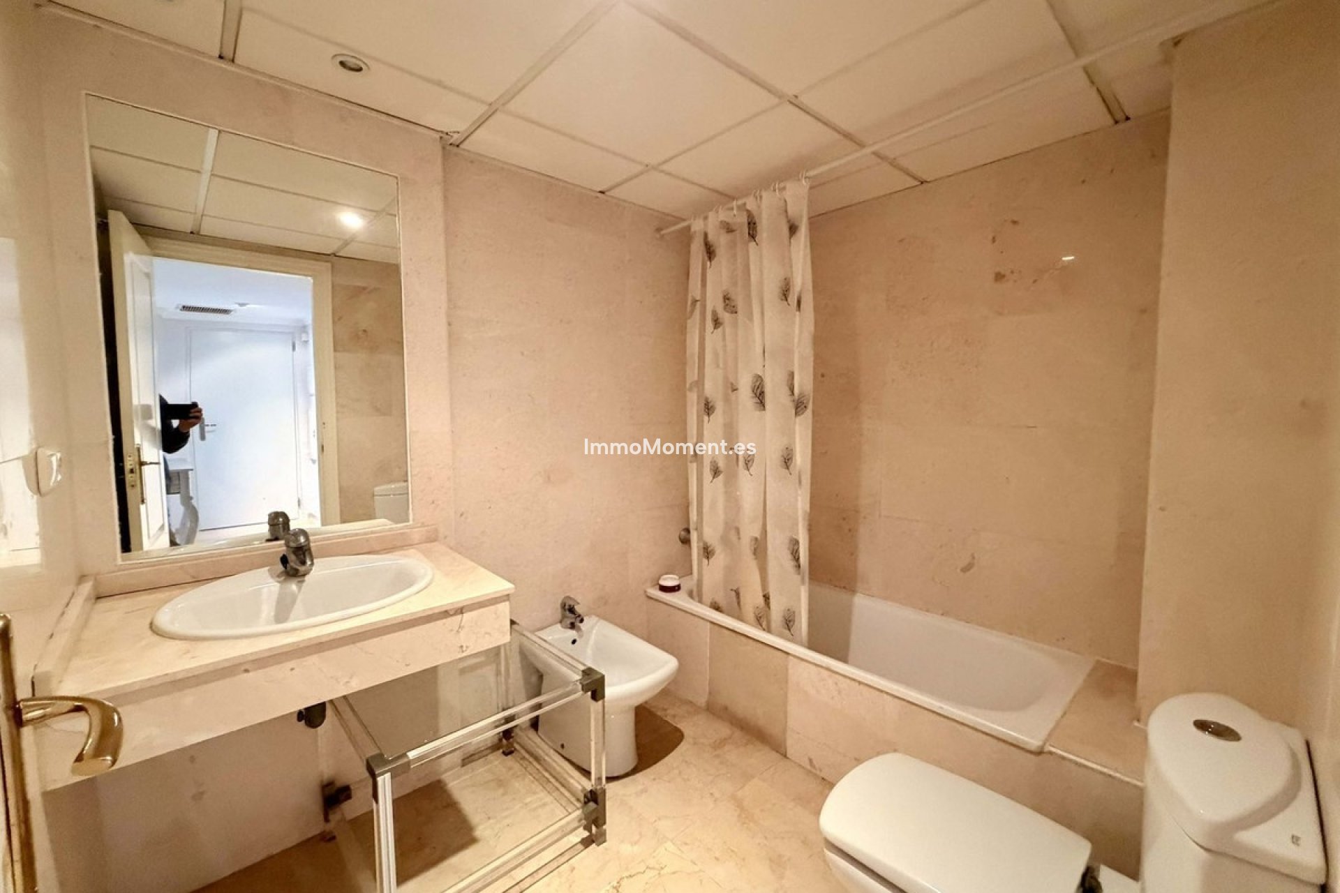 Resale - Apartment - Marbella - Río Real