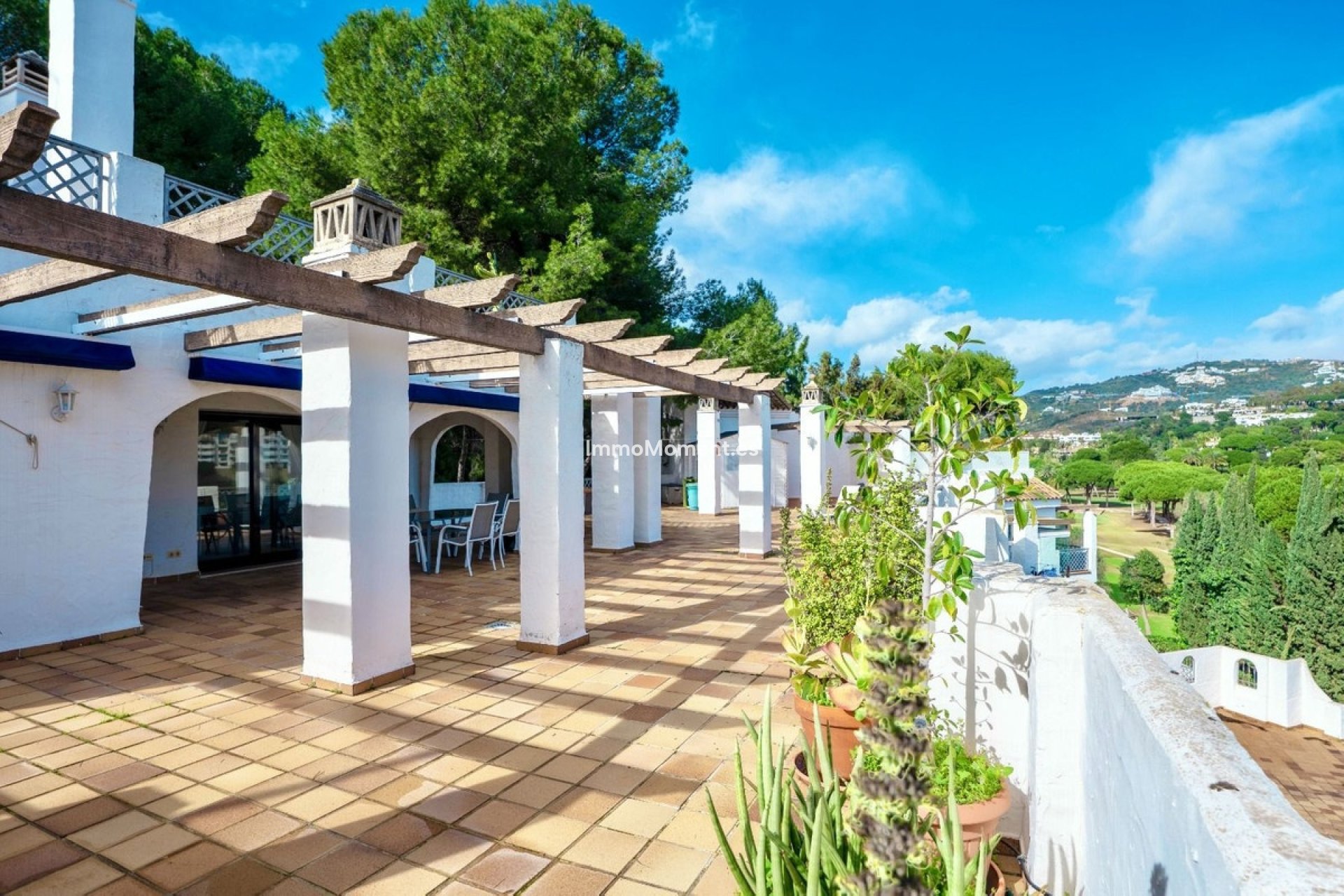 Resale - Apartment - Marbella - Río Real