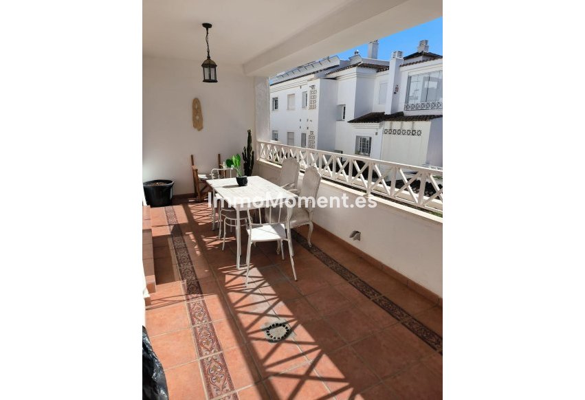 Resale - Apartment - Marbella - Río Real