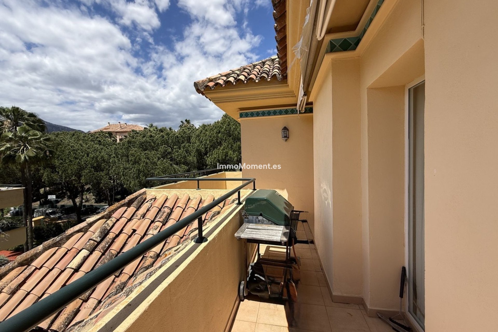 Resale - Apartment - Marbella - Río Real