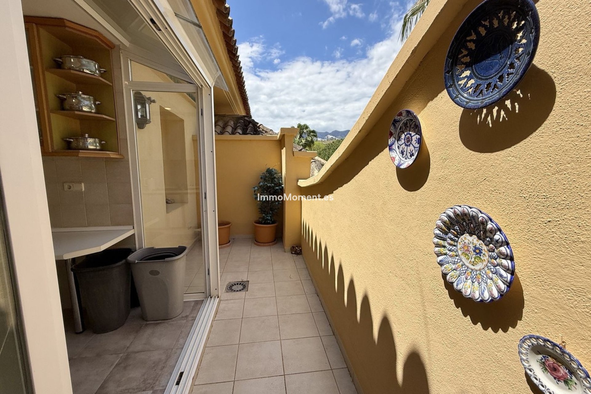Resale - Apartment - Marbella - Río Real