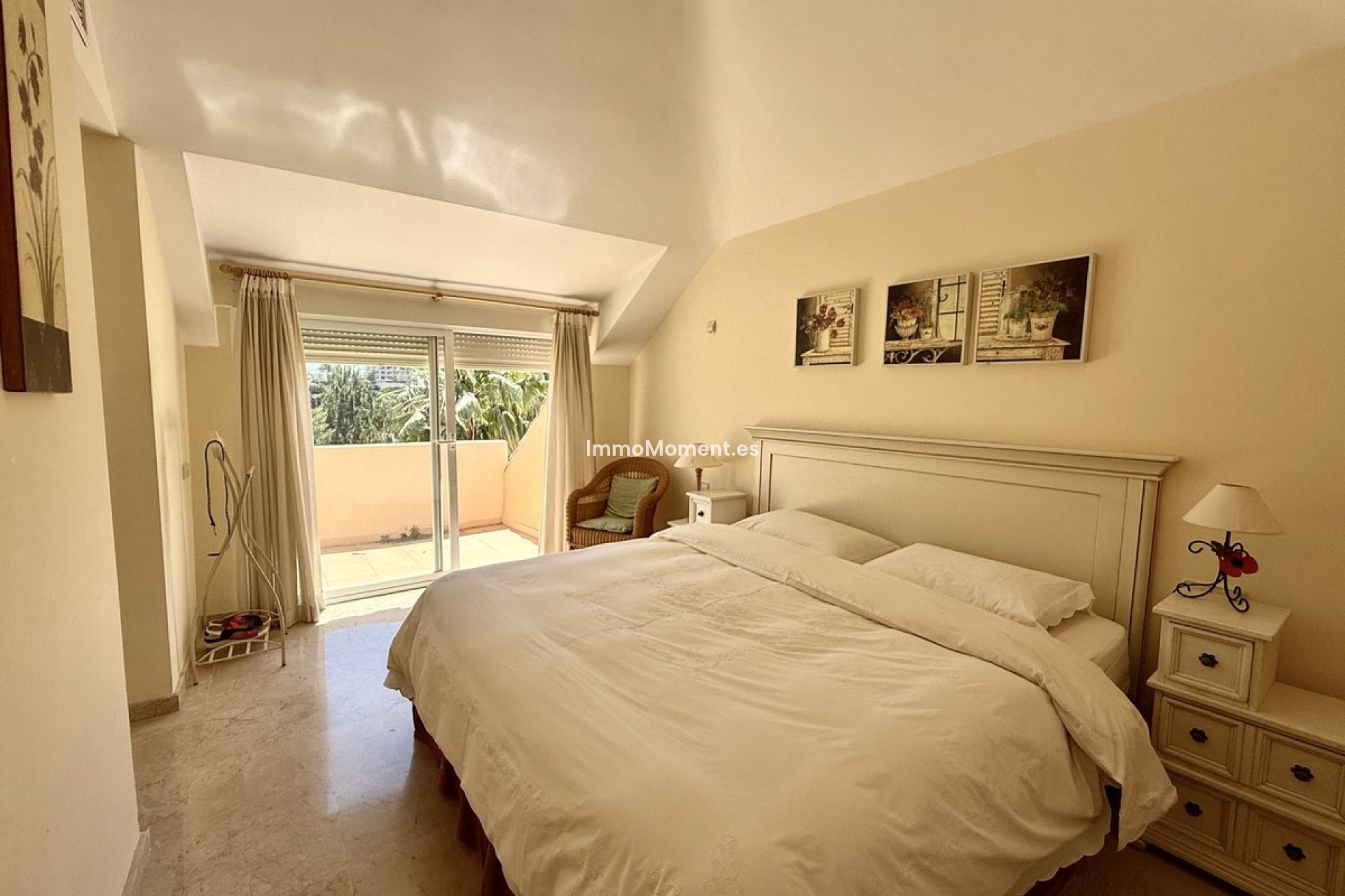 Resale - Apartment - Marbella - Río Real