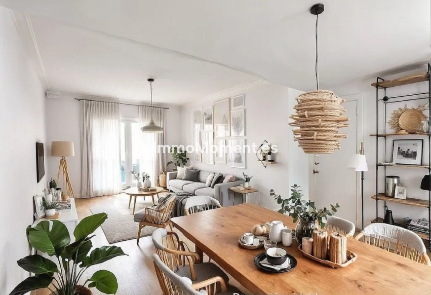 Resale - Apartment - Marbella - San Pedro de Alcántara
