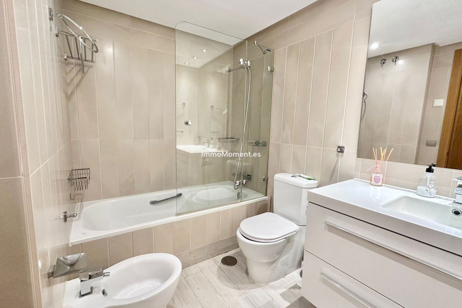 Resale - Apartment - Marbella - San Pedro de Alcántara