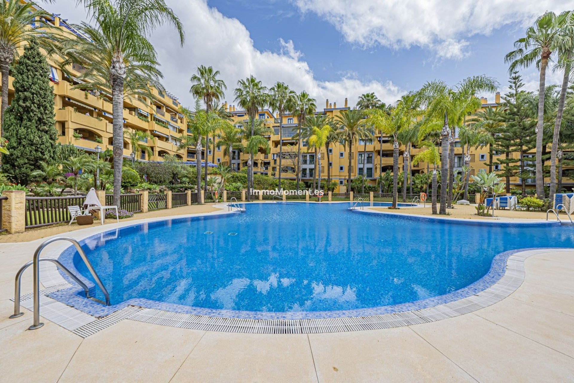 Resale - Apartment - Marbella - San Pedro de Alcántara