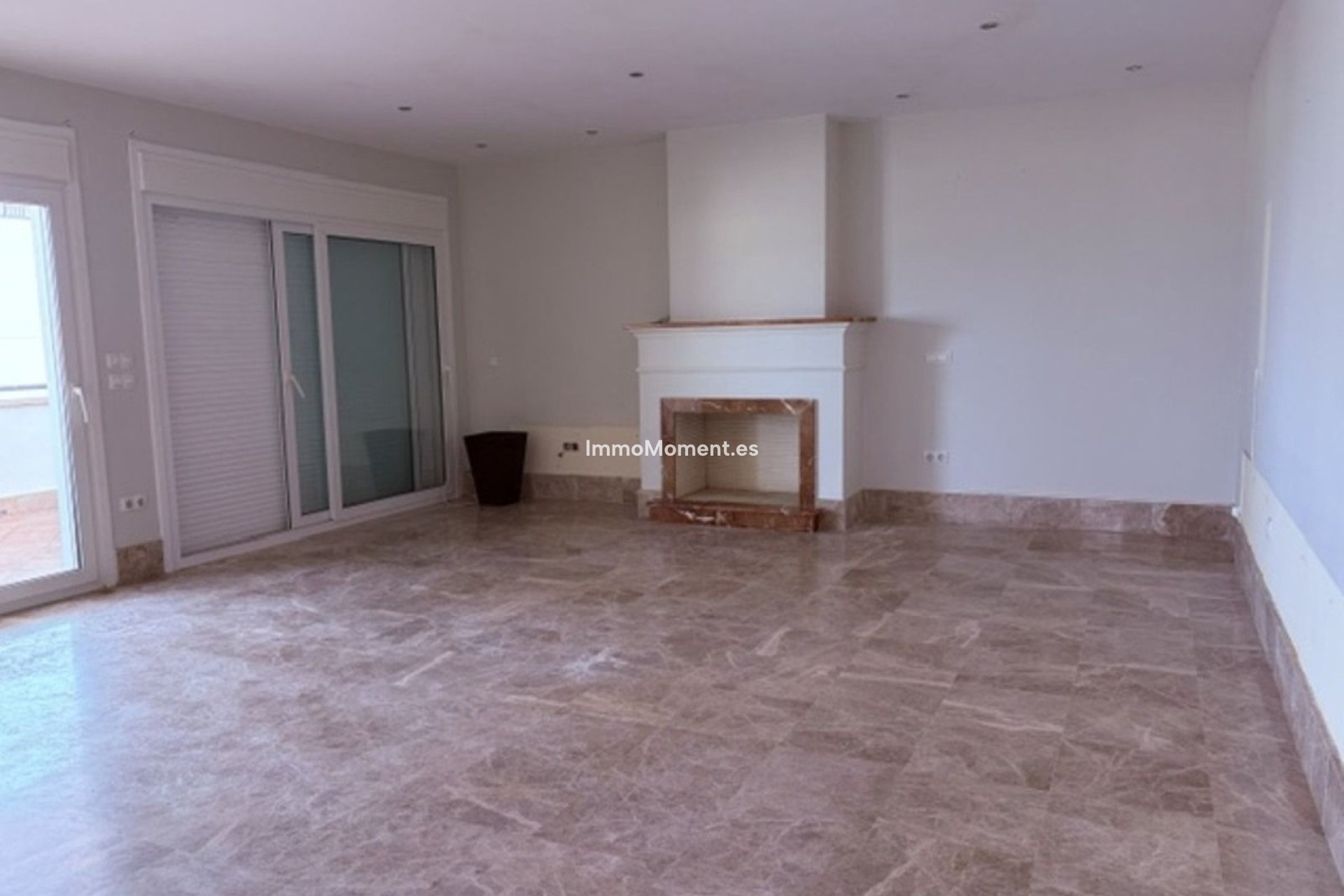 Resale - Apartment - Marbella - Santa Clara