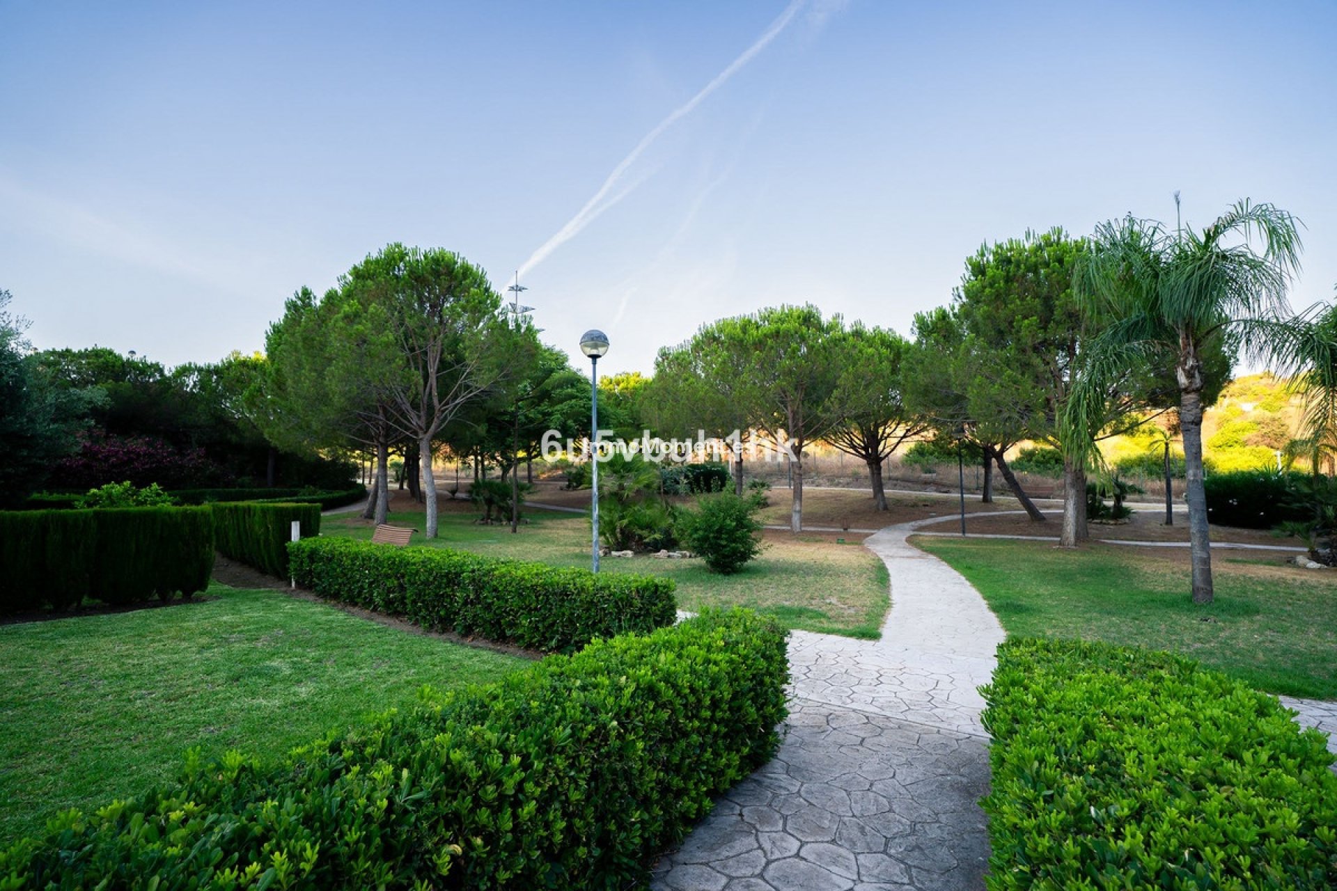 Resale - Apartment - Marbella - Santa Clara