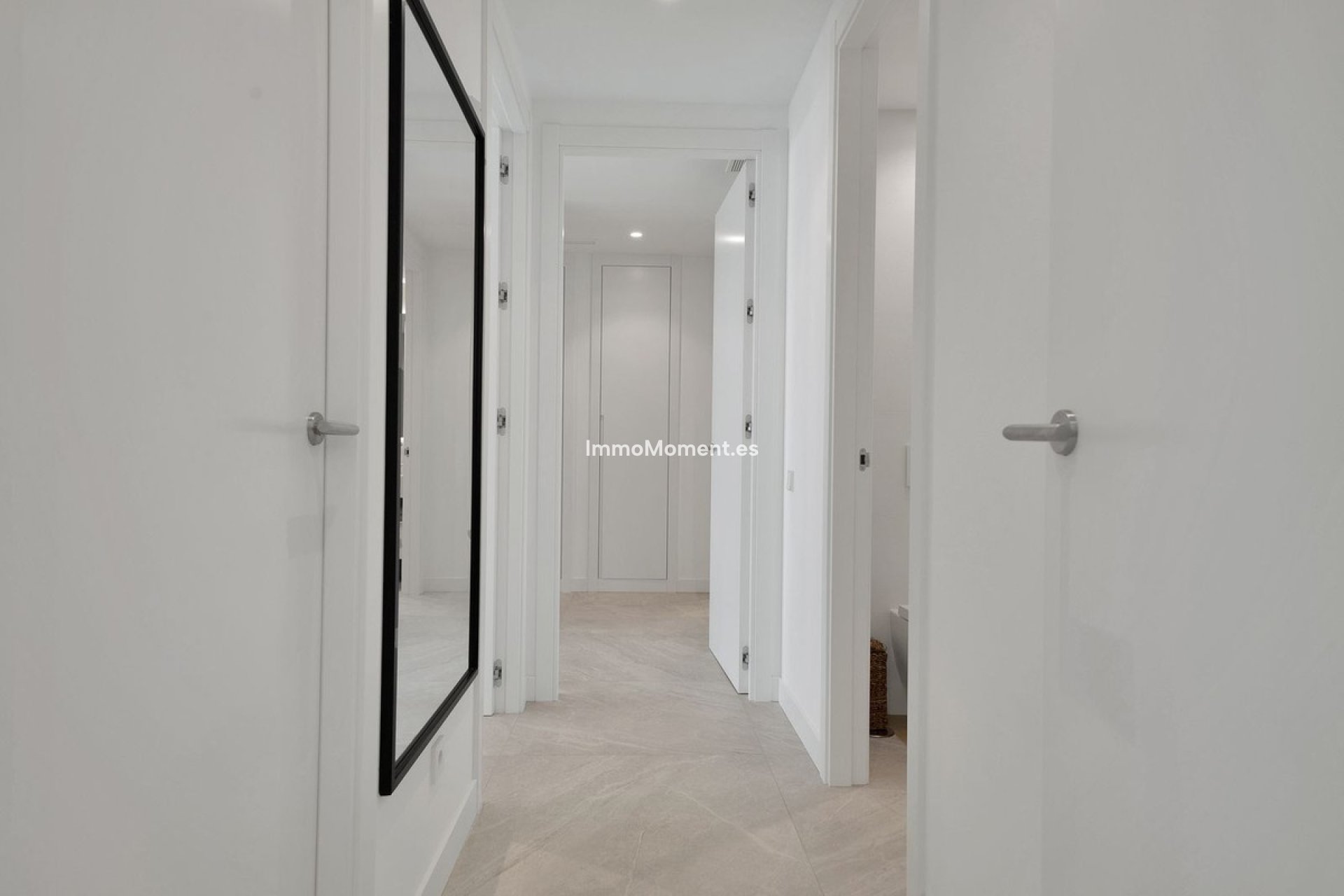 Resale - Apartment - Marbella - Santa Clara