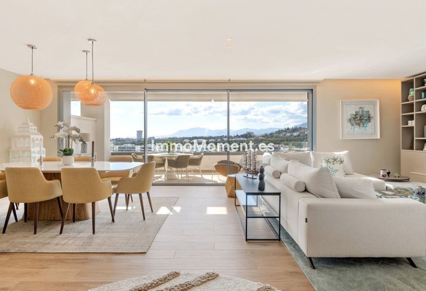 Resale - Apartment - Marbella - Santa Clara