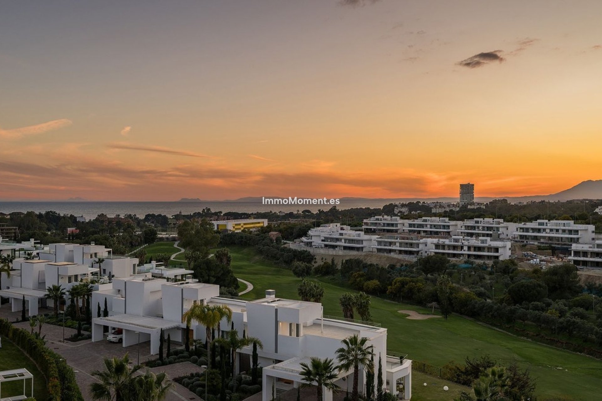 Resale - Apartment - Marbella - Santa Clara