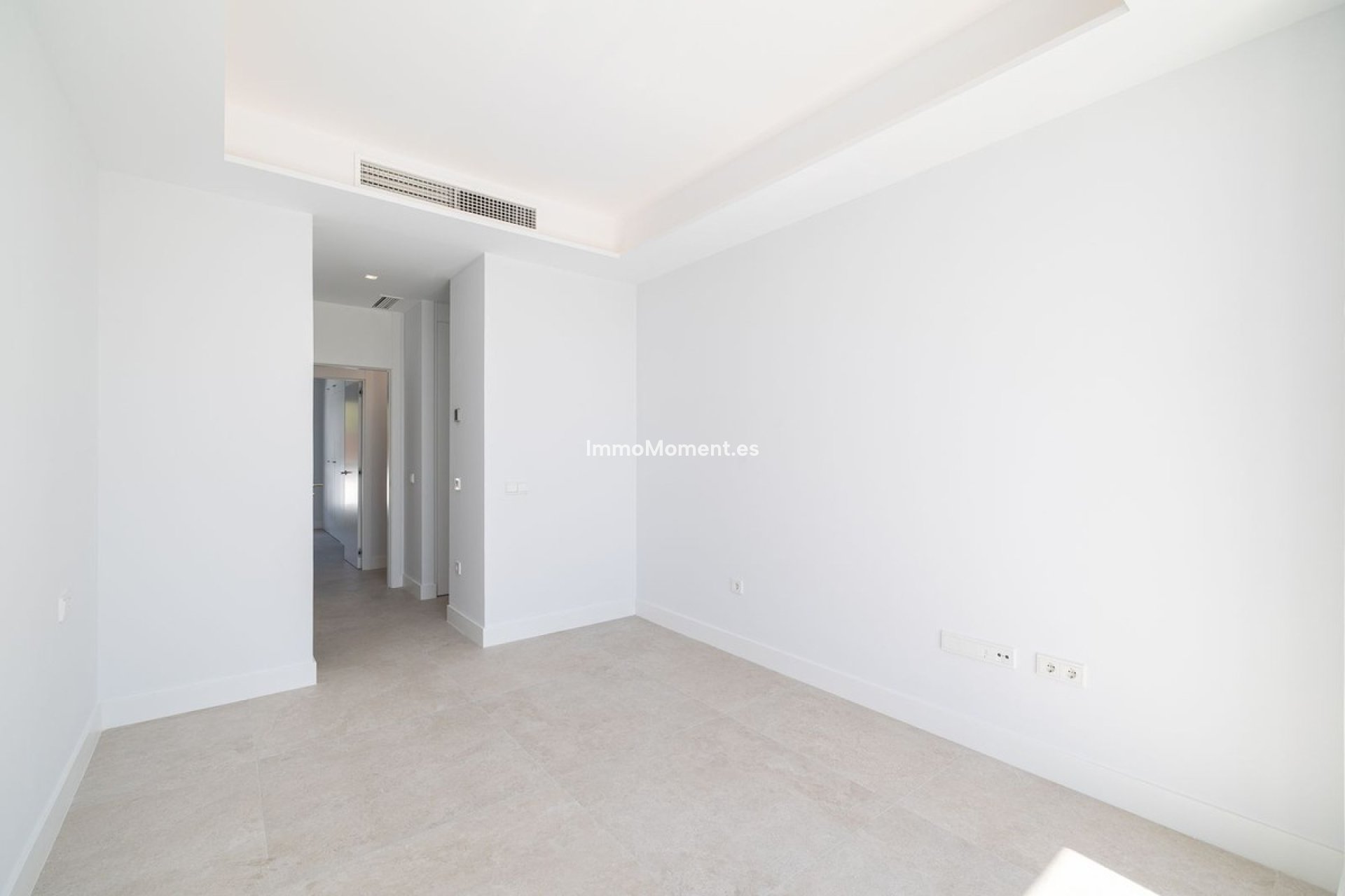 Resale - Apartment - Marbella - Santa Clara