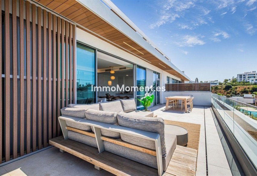 Resale - Apartment - Marbella - Santa Clara