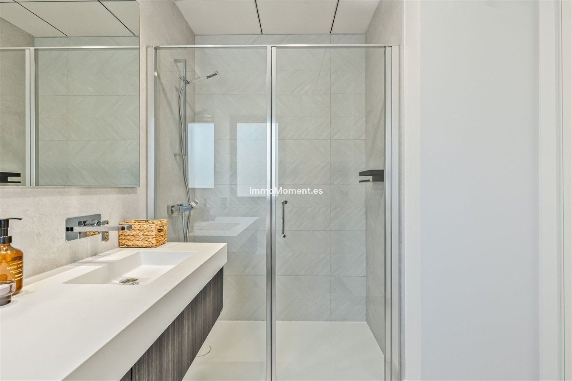 Resale - Apartment - Marbella - Santa Clara