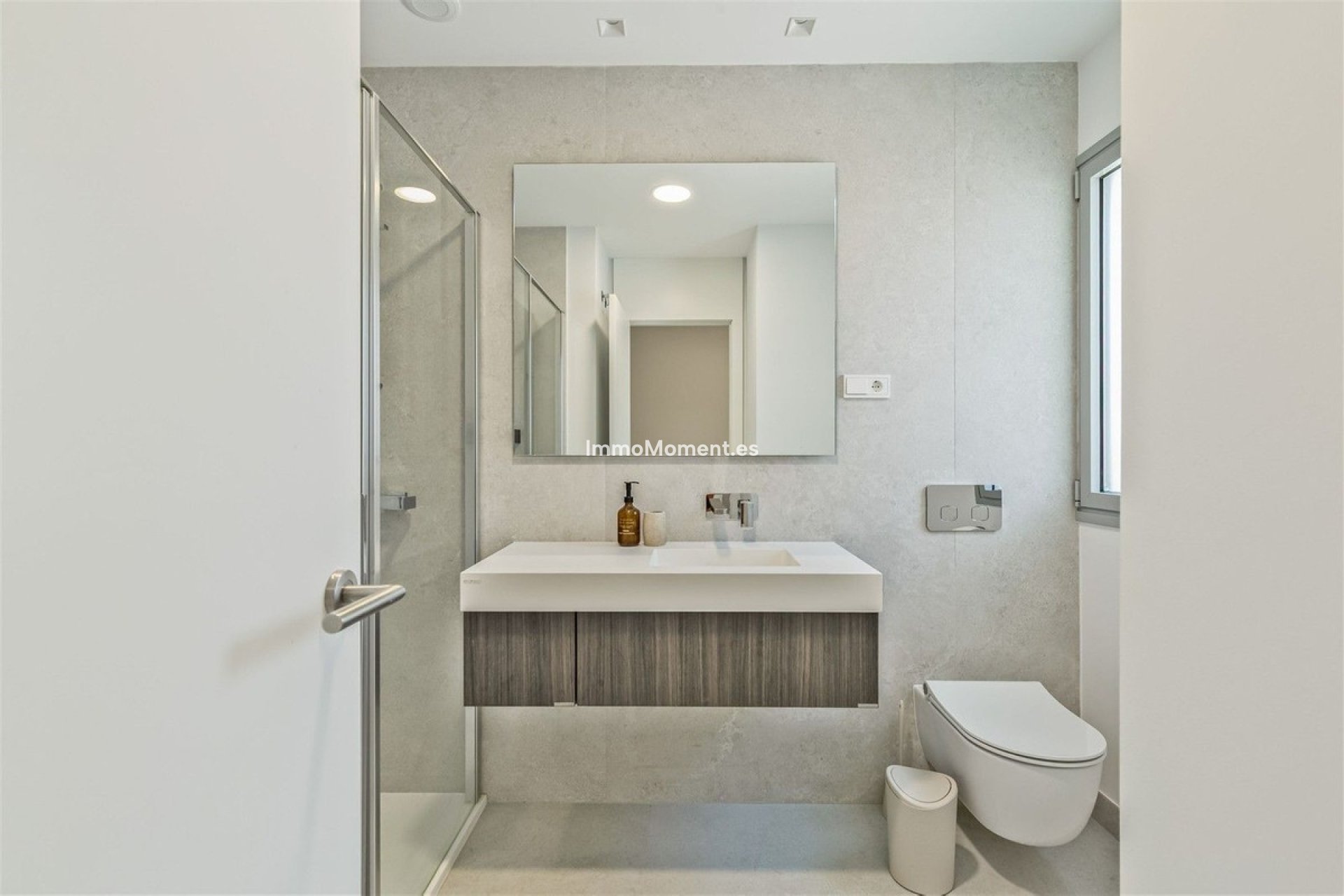 Resale - Apartment - Marbella - Santa Clara