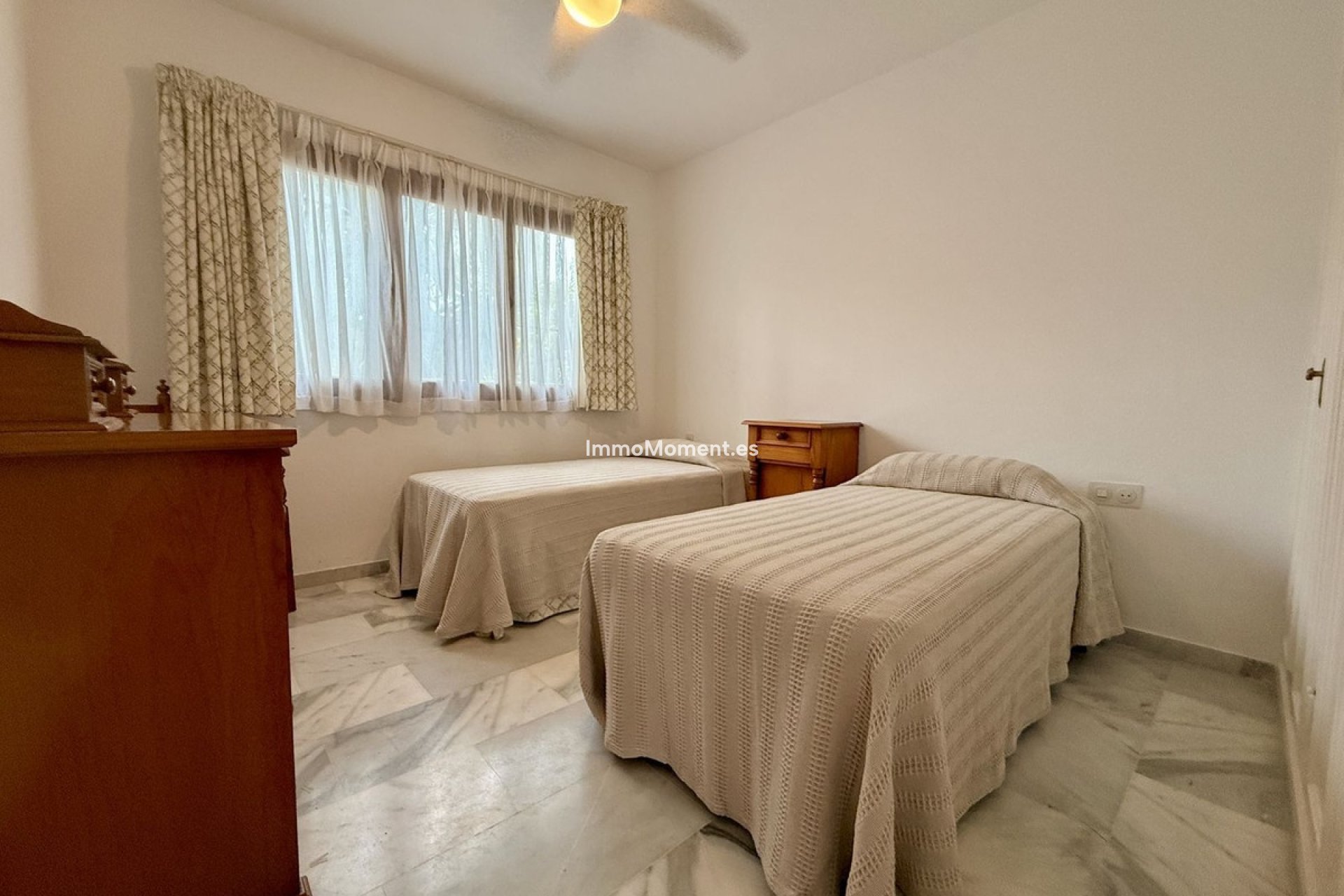 Resale - Apartment - Marbella - Sierra Blanca