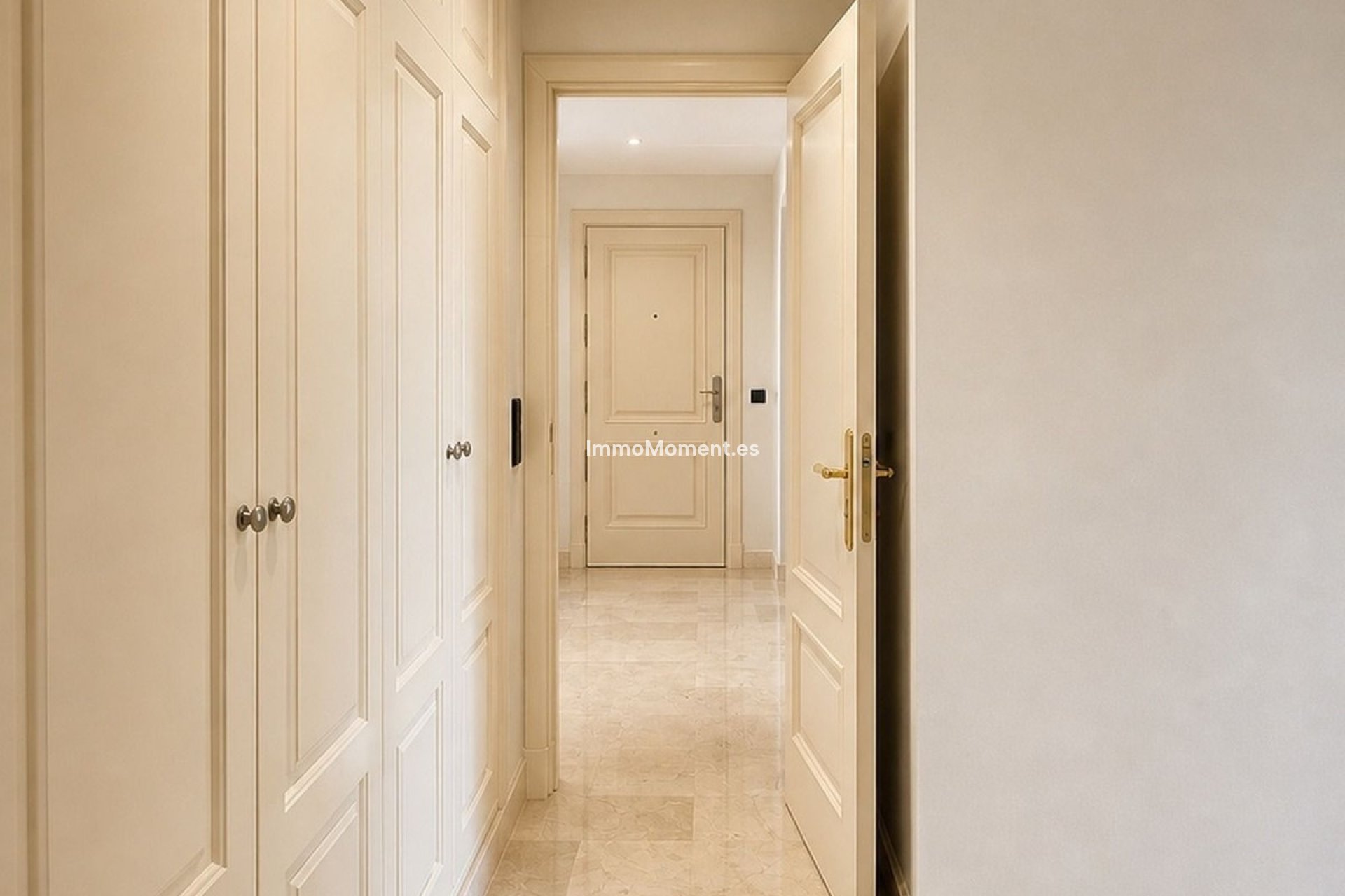 Resale - Apartment - Marbella - Sierra Blanca