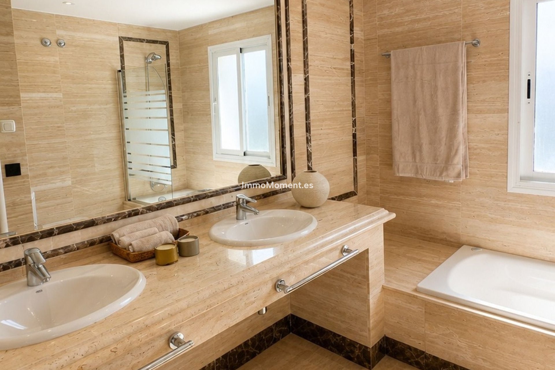 Resale - Apartment - Marbella - Sierra Blanca