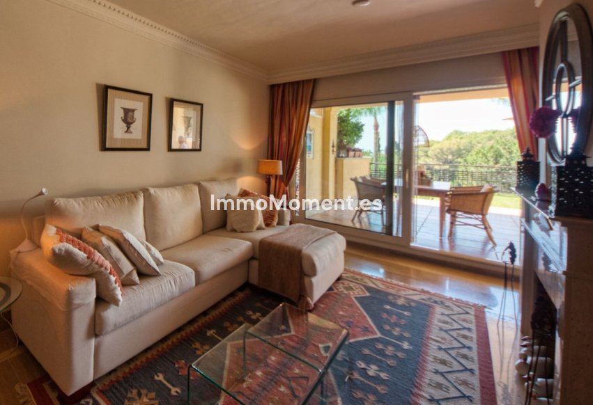 Resale - Apartment - Marbella - Sierra Blanca