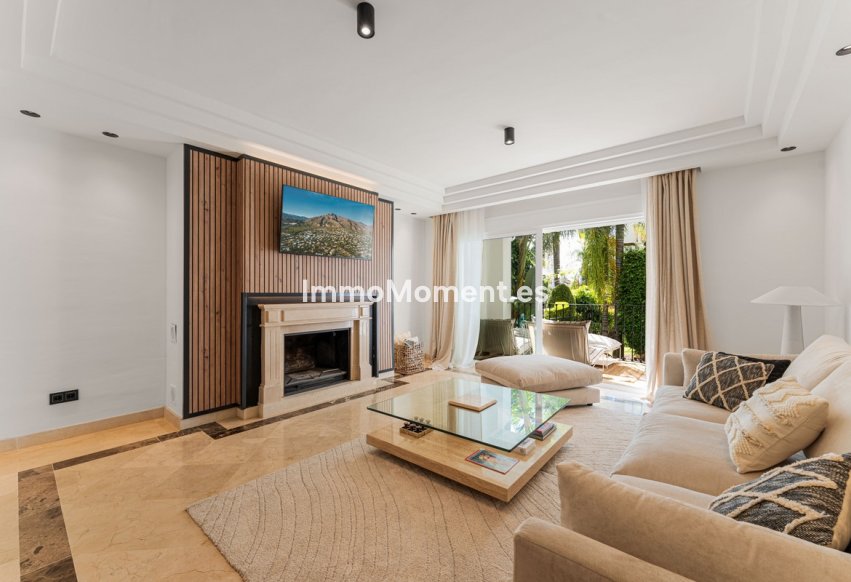 Resale - Apartment - Marbella - Sierra Blanca