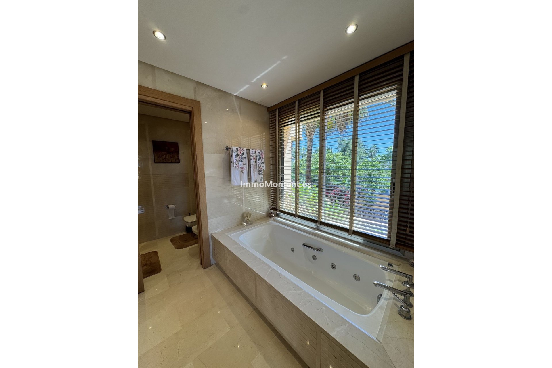 Resale - Apartment - Marbella - Sierra Blanca