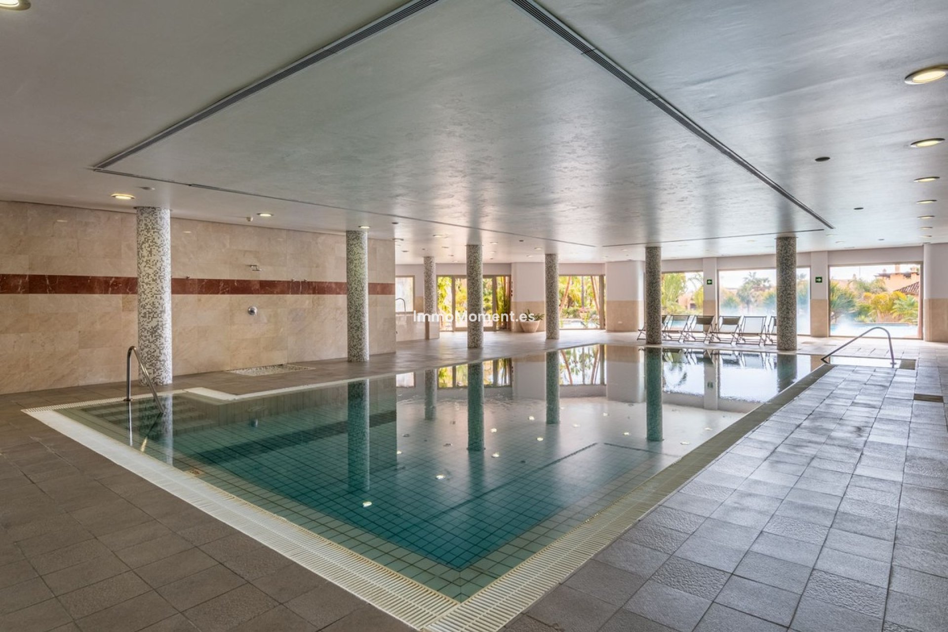 Resale - Apartment - Marbella - Sierra Blanca