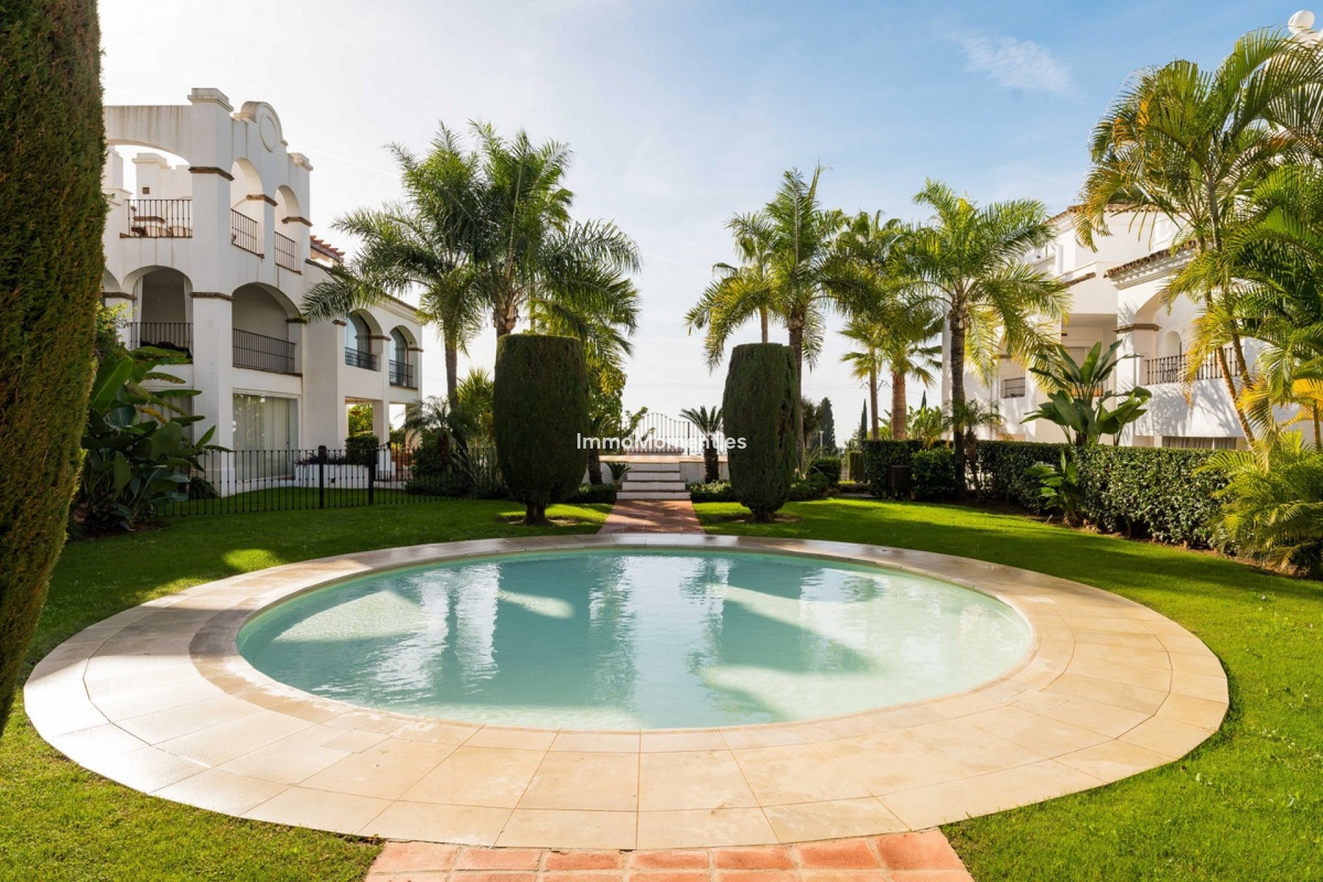 Resale - Apartment - Marbella - Sierra Blanca