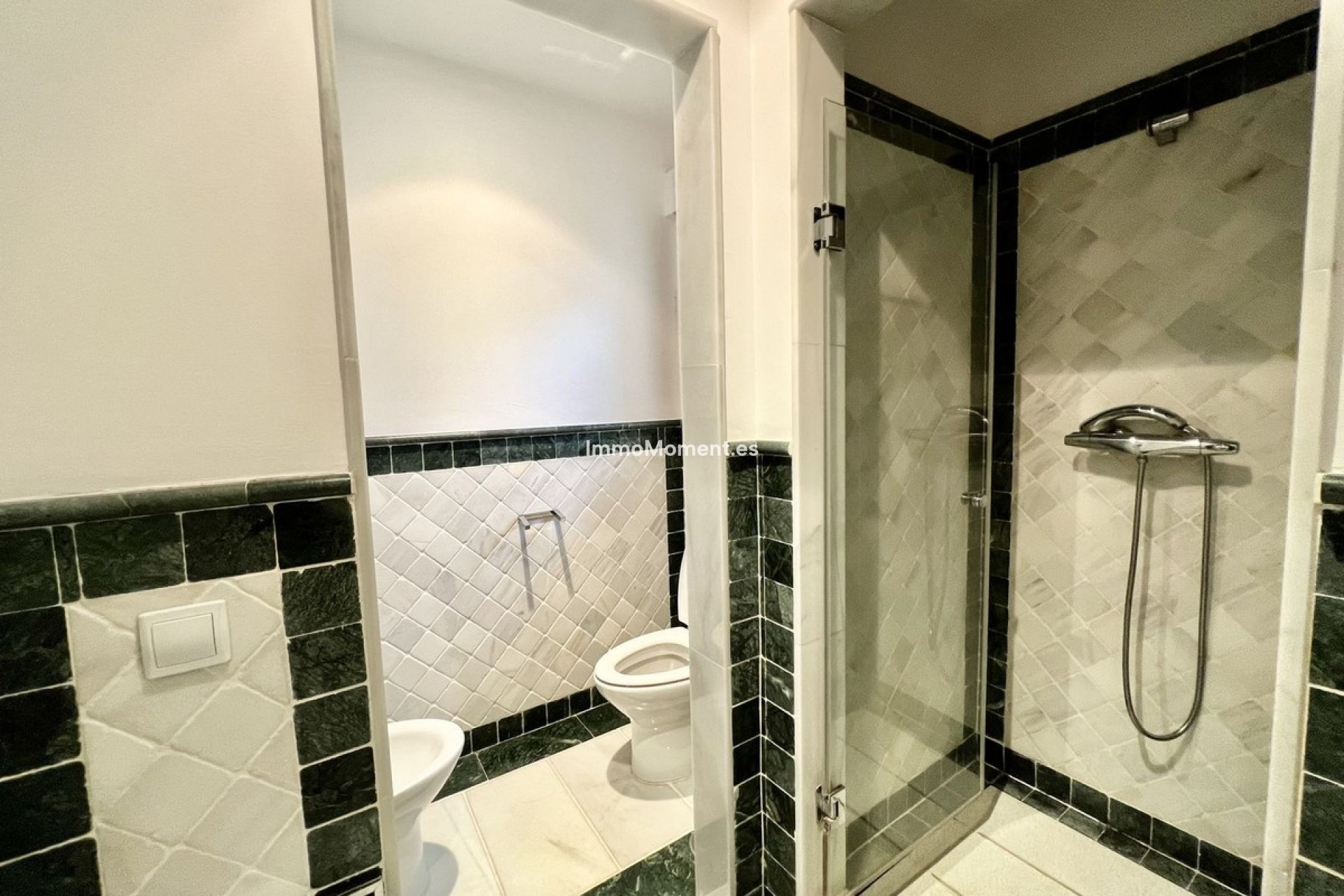 Resale - Apartment - Marbella - The Golden Mile