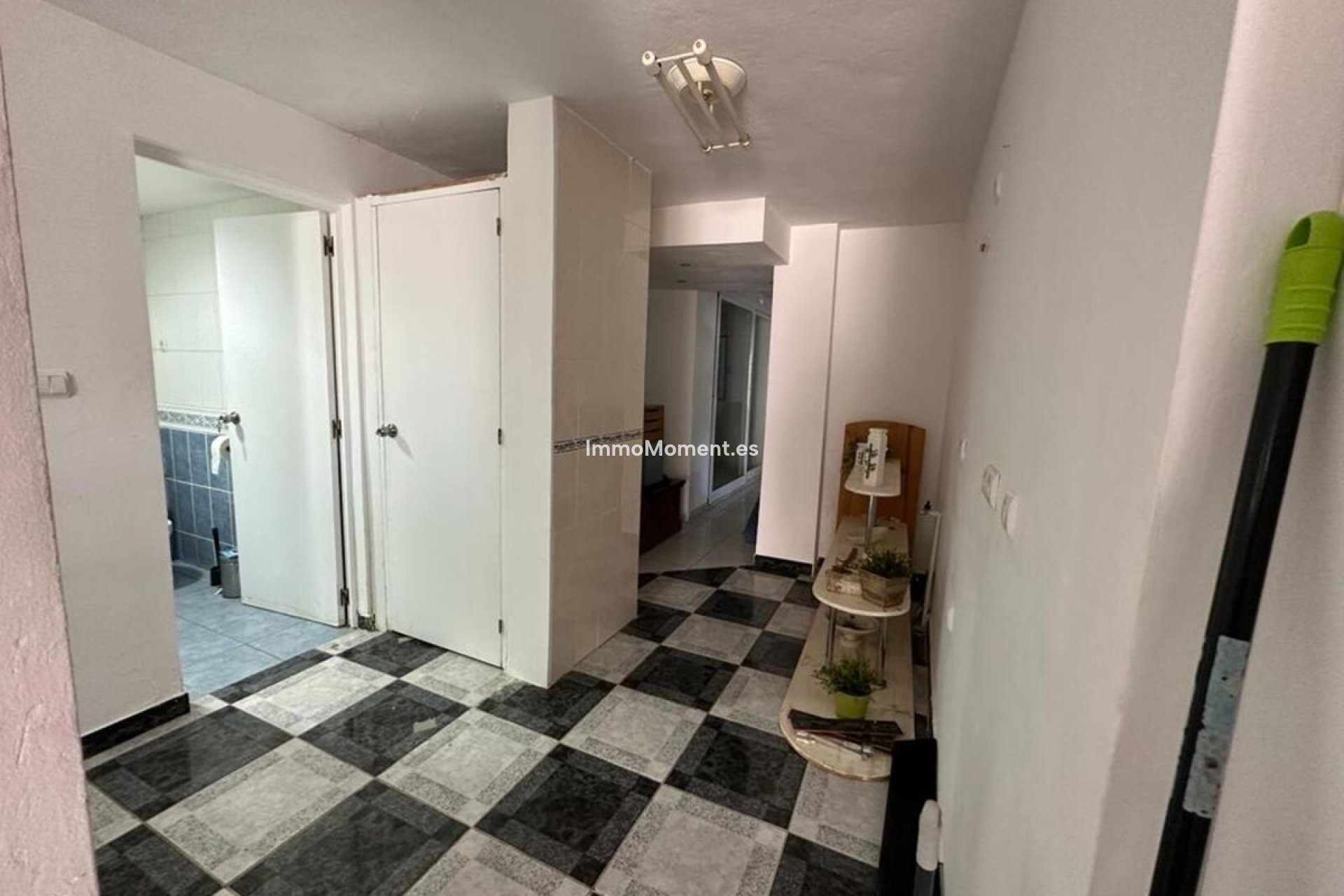 Resale - Apartment - Mijas - Calahonda