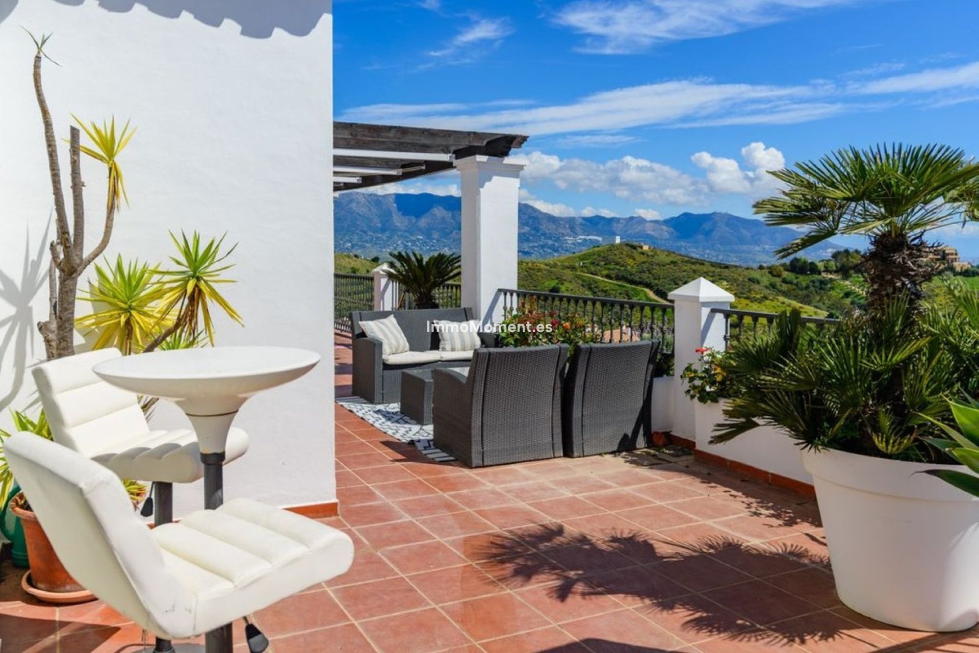 Resale - Apartment - Mijas - Calahonda
