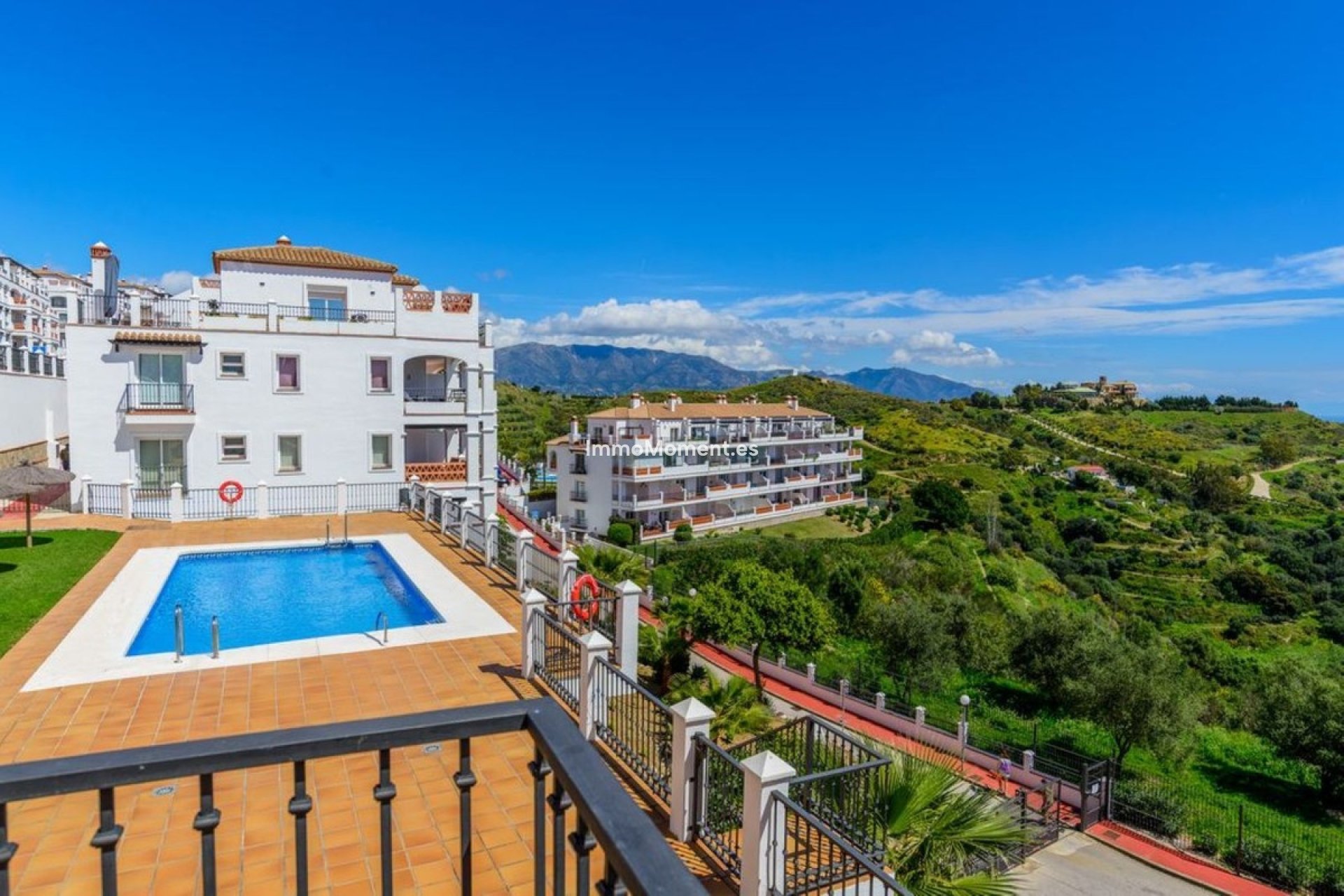 Resale - Apartment - Mijas - Calahonda