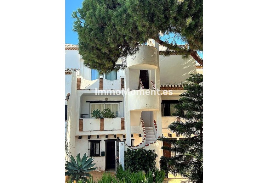 Resale - Apartment - Mijas - Calahonda