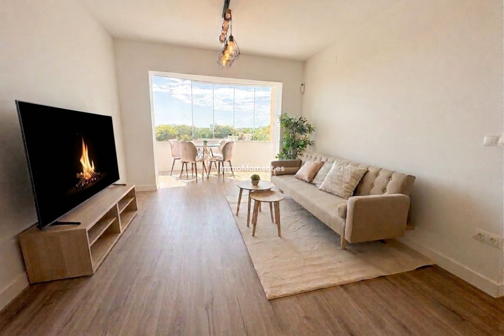 Resale - Apartment - Mijas - Calahonda
