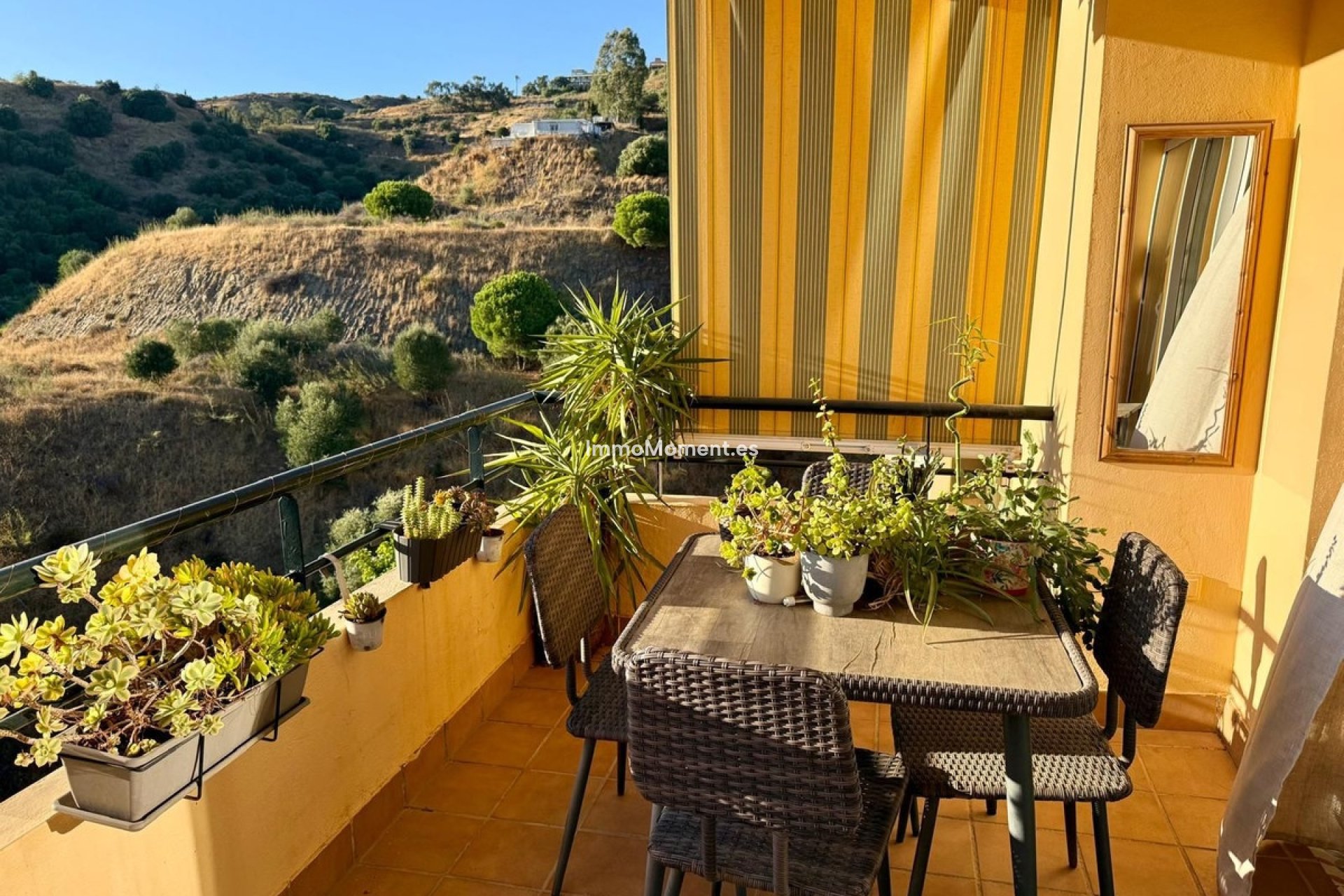 Resale - Apartment - Mijas - Calahonda