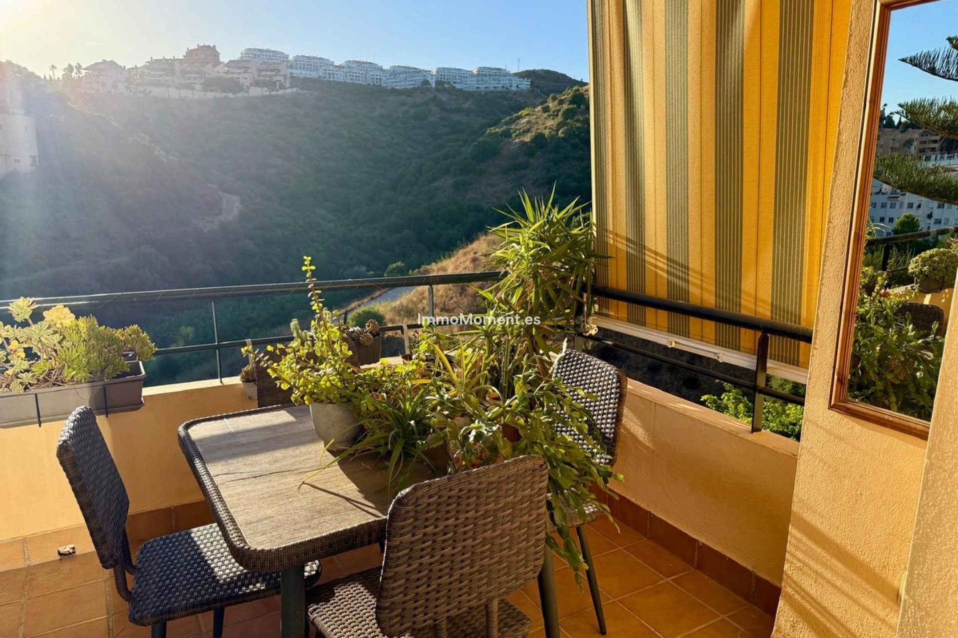 Resale - Apartment - Mijas - Calahonda