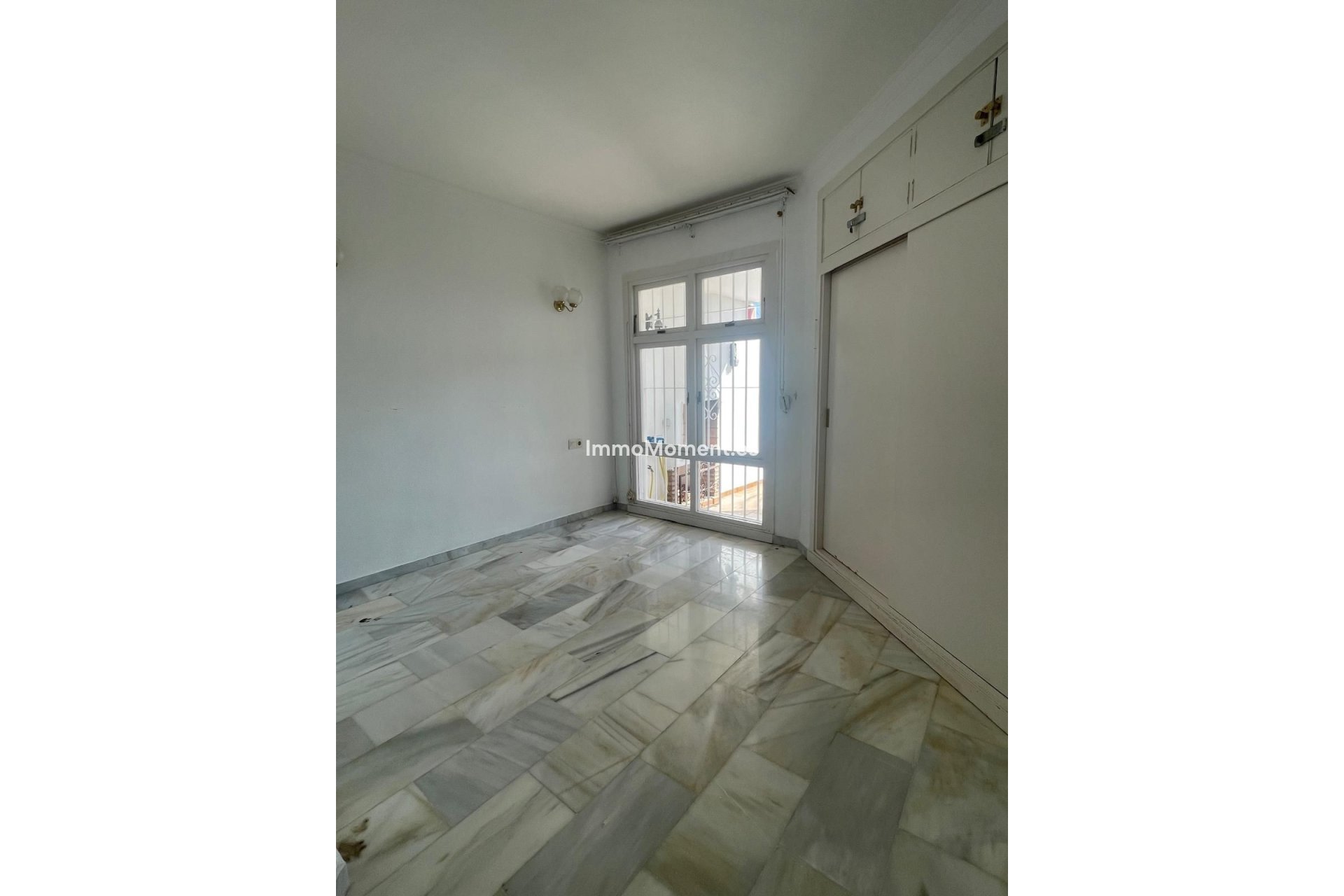 Resale - Apartment - Mijas - Calahonda