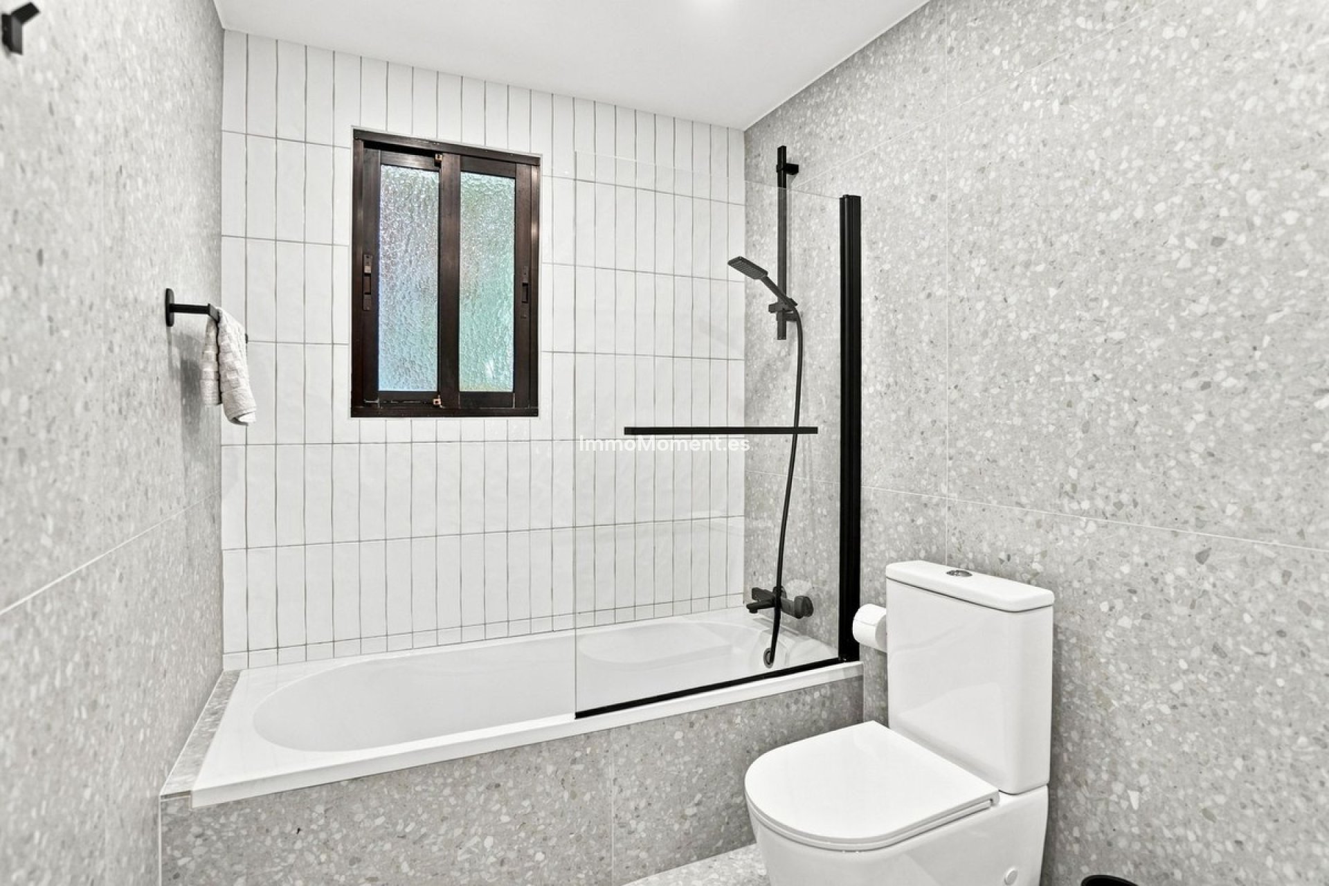 Resale - Apartment - Mijas - Calahonda