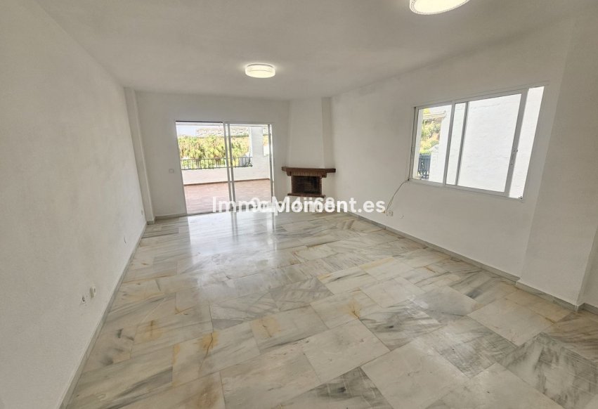 Resale - Apartment - Mijas - Calahonda
