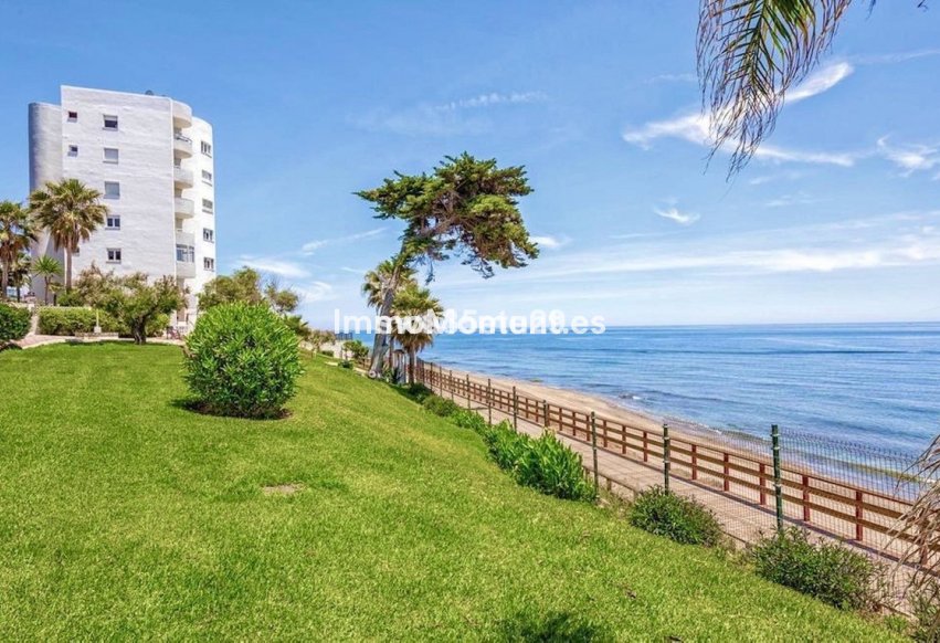 Resale - Apartment - Mijas - Calahonda