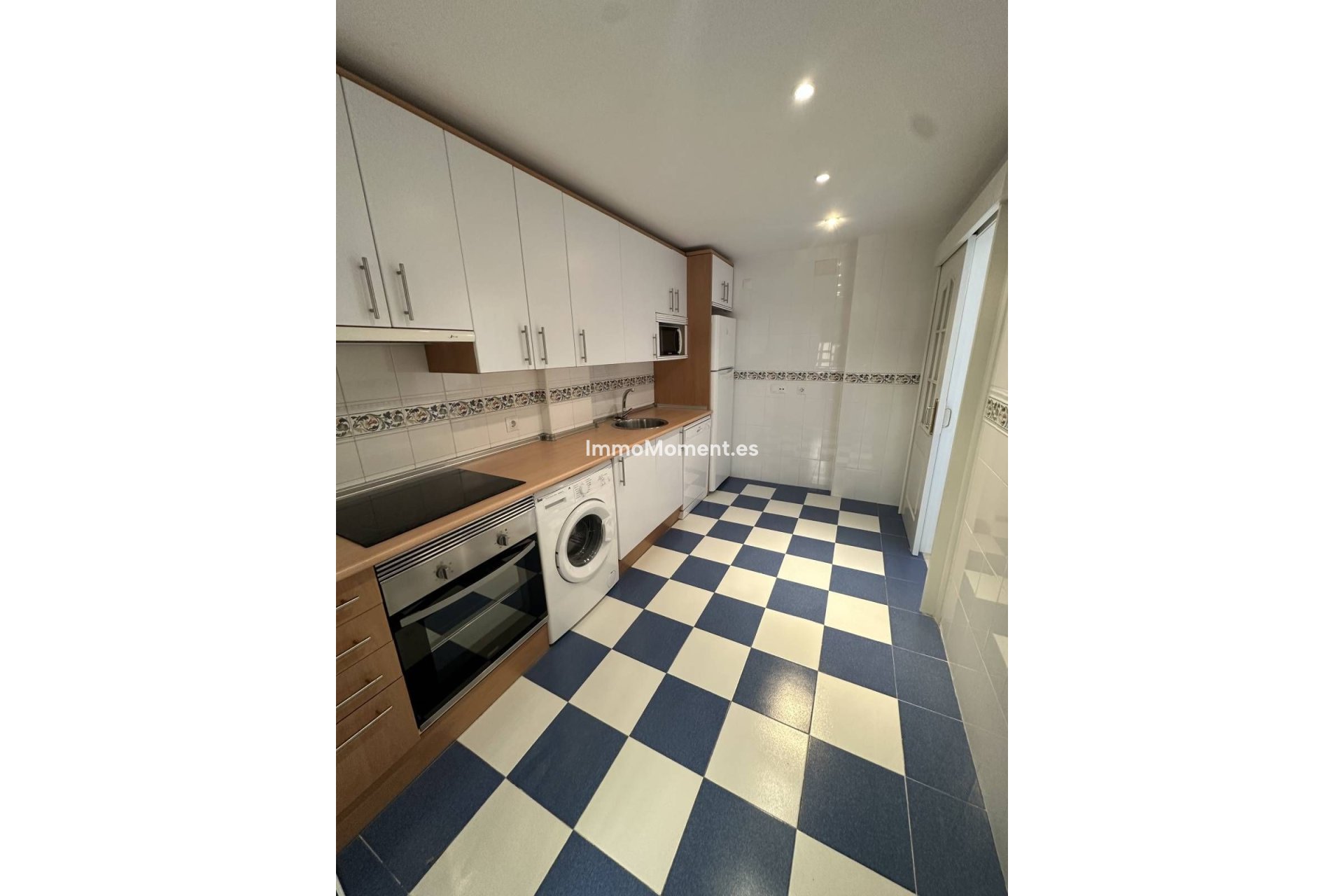 Resale - Apartment - Mijas - Calahonda