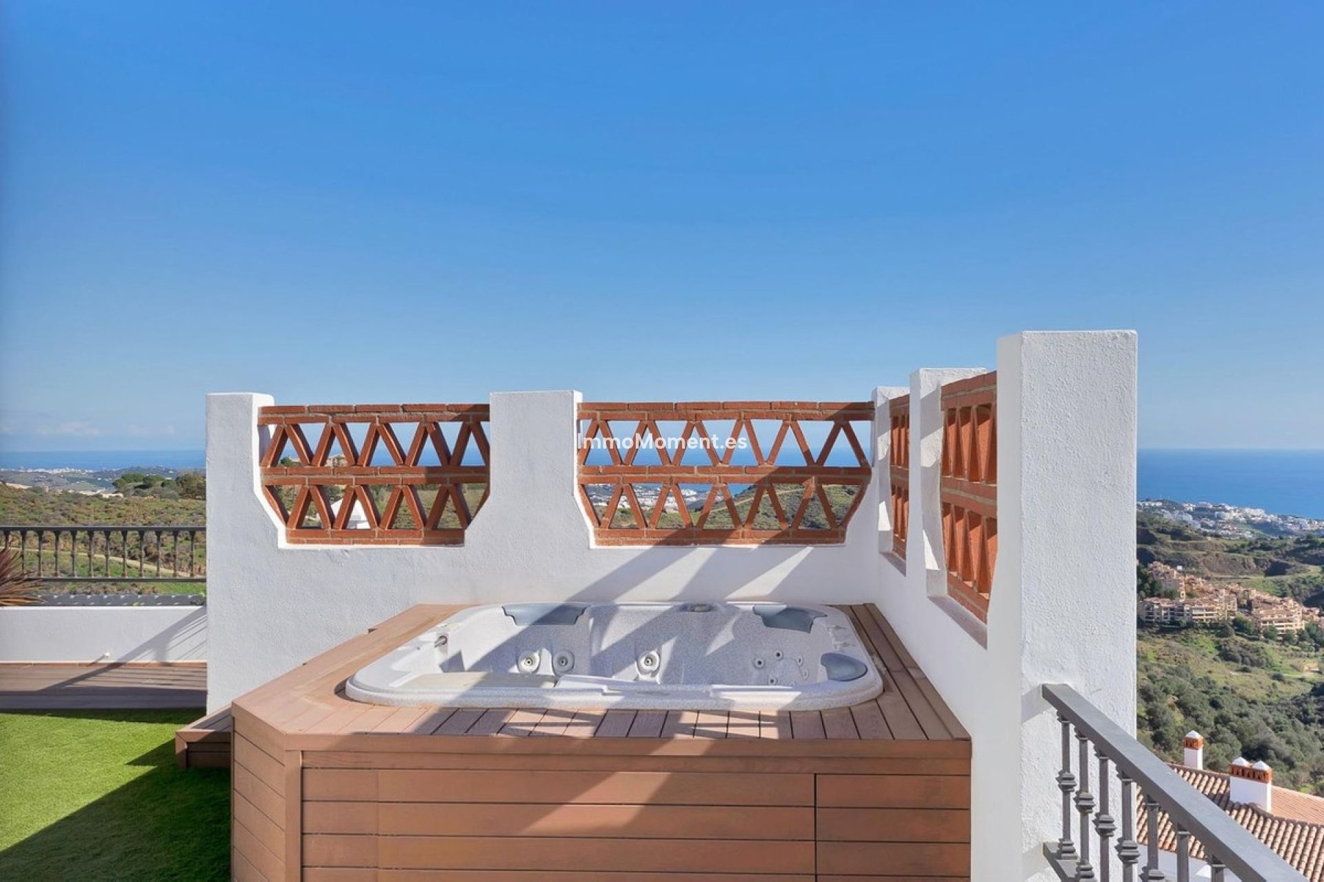 Resale - Apartment - Mijas - Calahonda