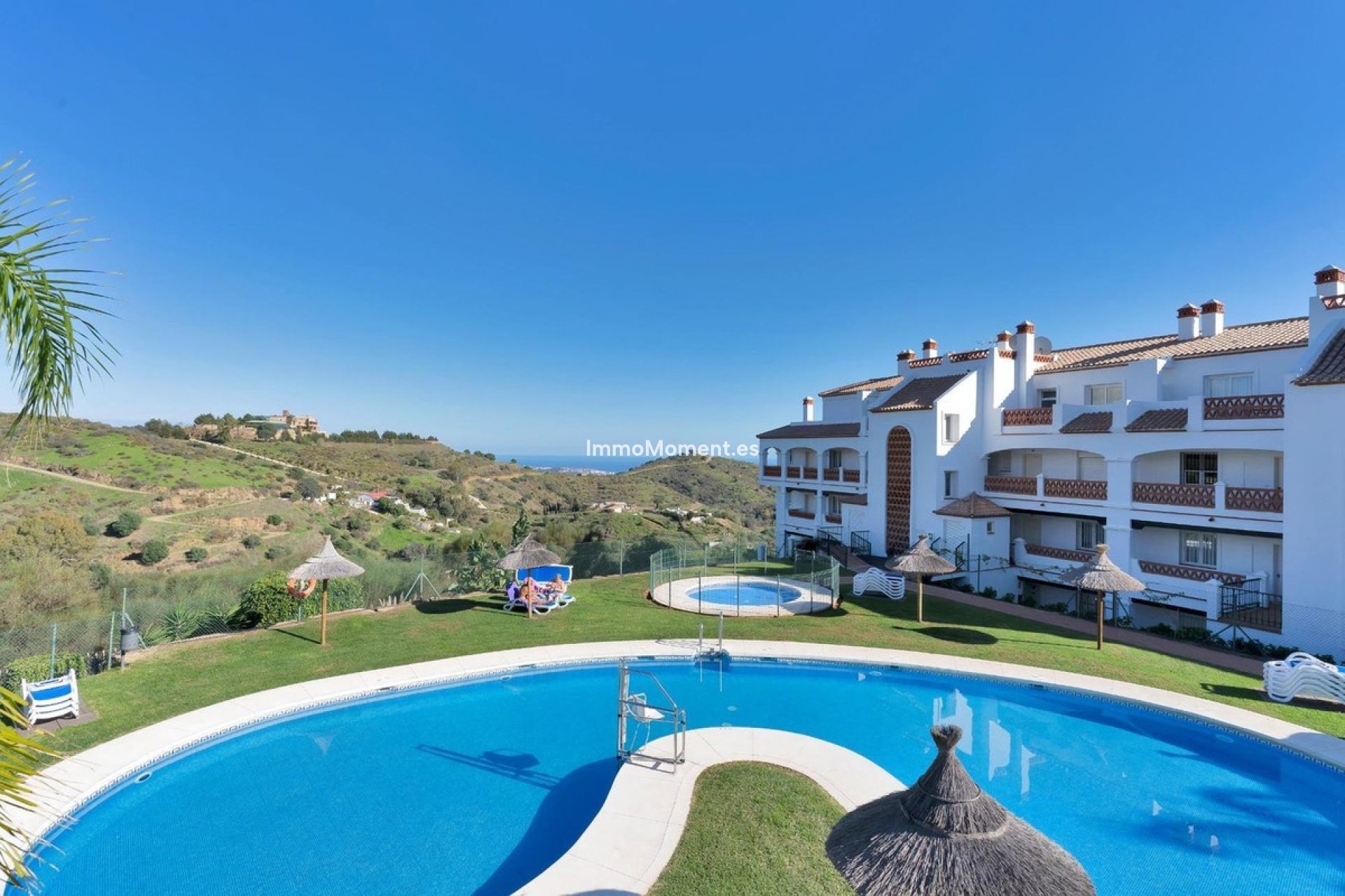 Resale - Apartment - Mijas - Calahonda