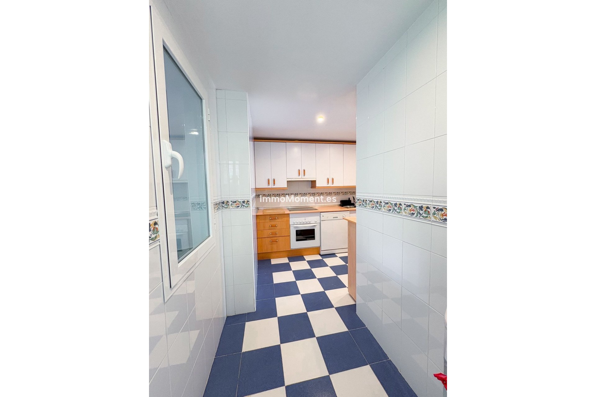 Resale - Apartment - Mijas - Calahonda