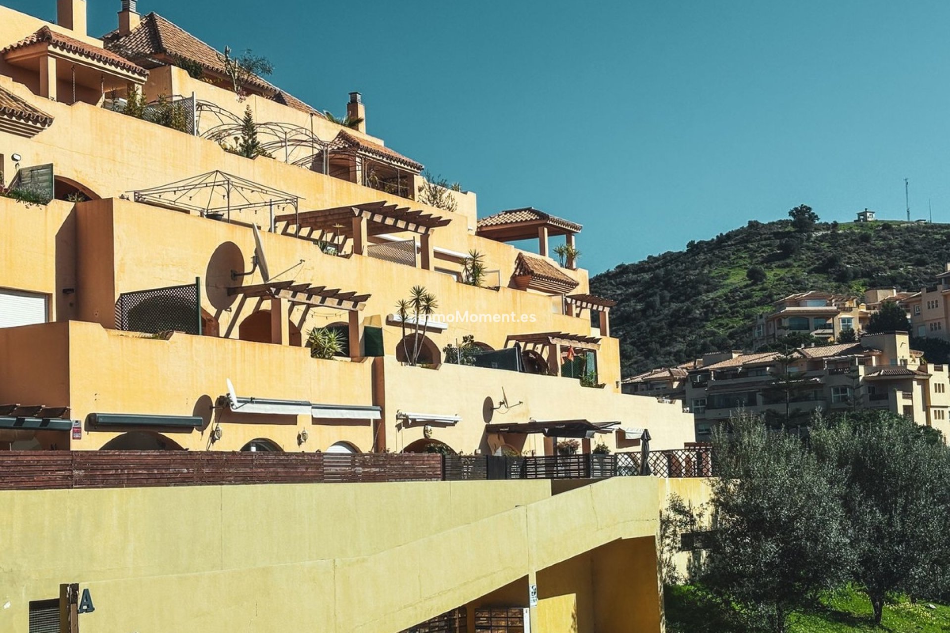 Resale - Apartment - Mijas - Calahonda