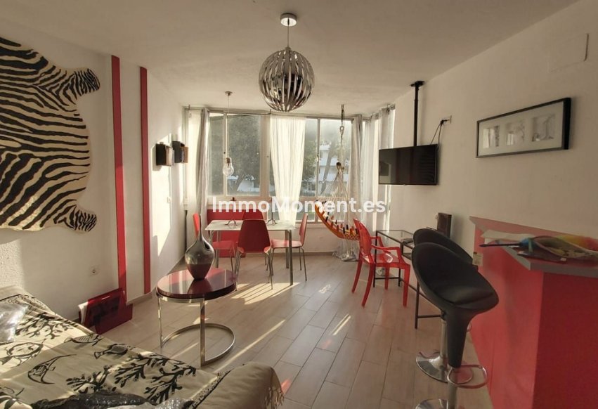 Resale - Apartment - Mijas - Calahonda